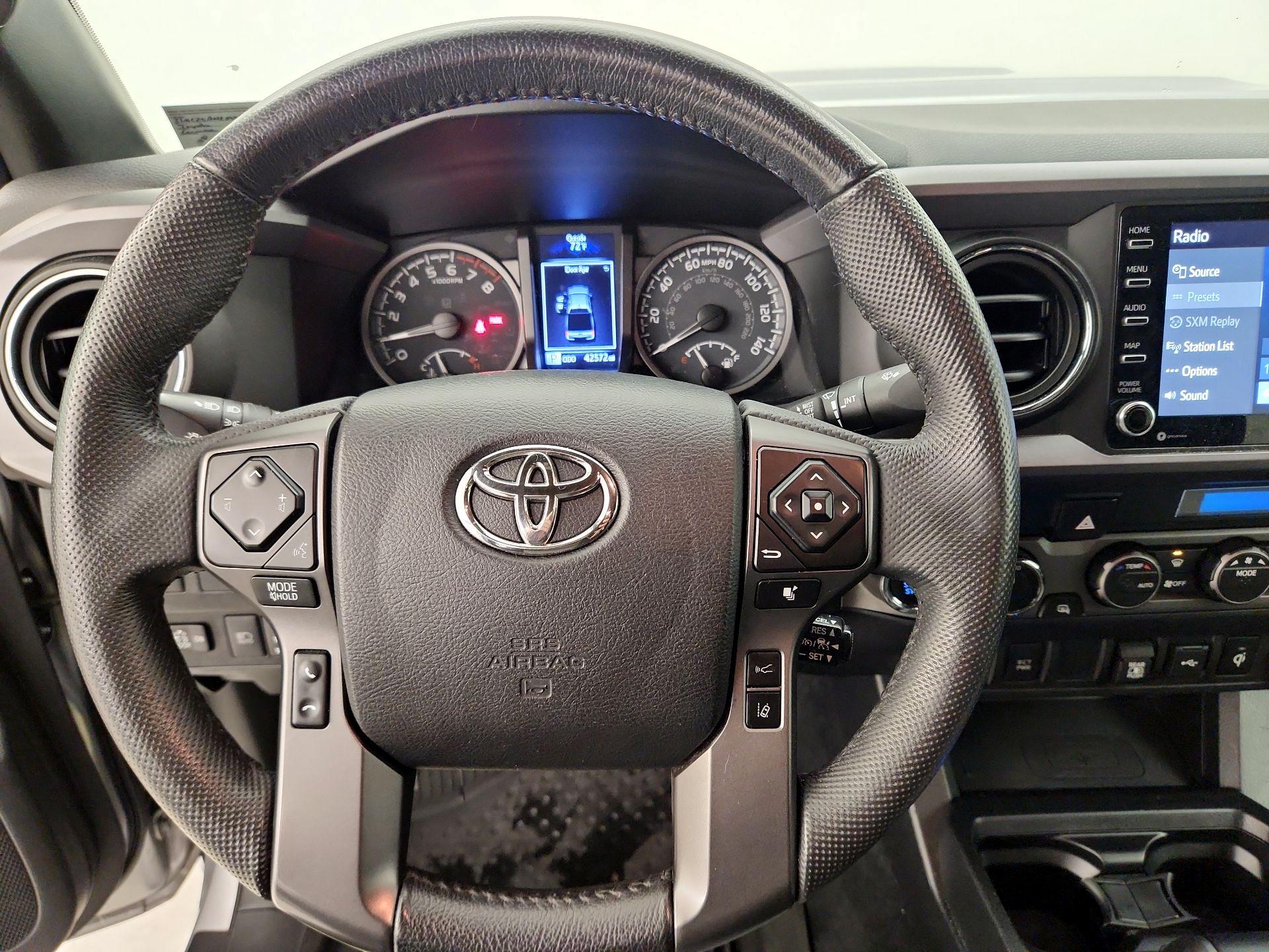 Thumbnail: 2021 Toyota Tacoma - 10