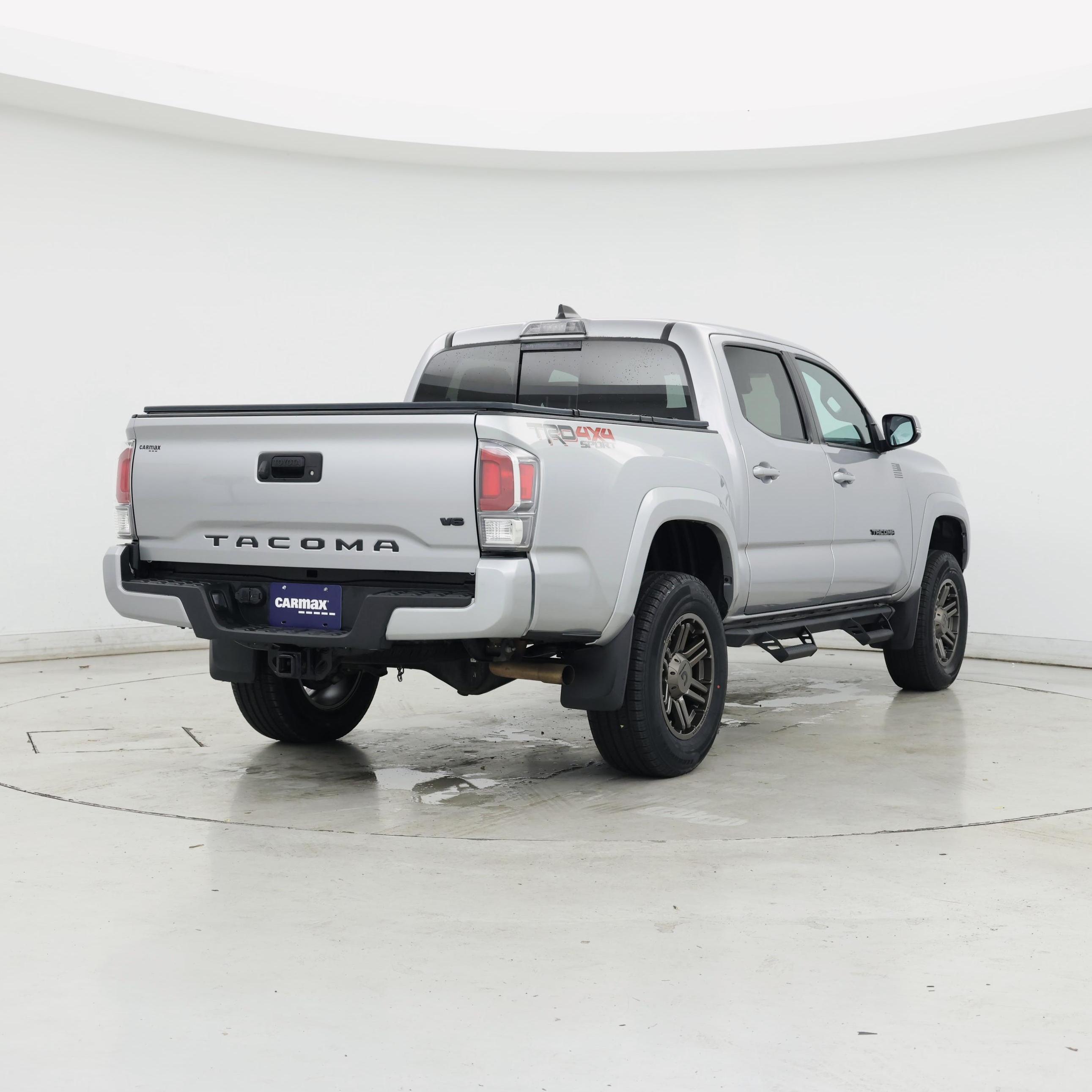 Thumbnail: 2021 Toyota Tacoma - 8