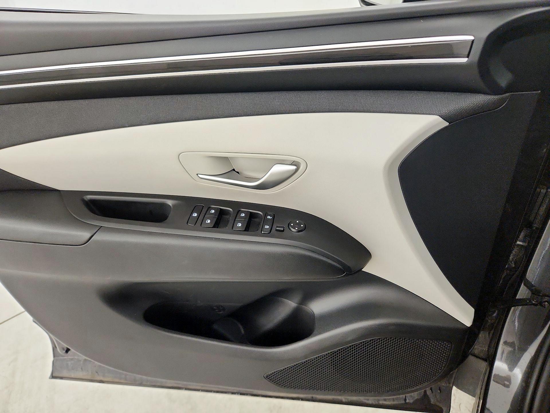Thumbnail: 2023 Hyundai Tucson - 12