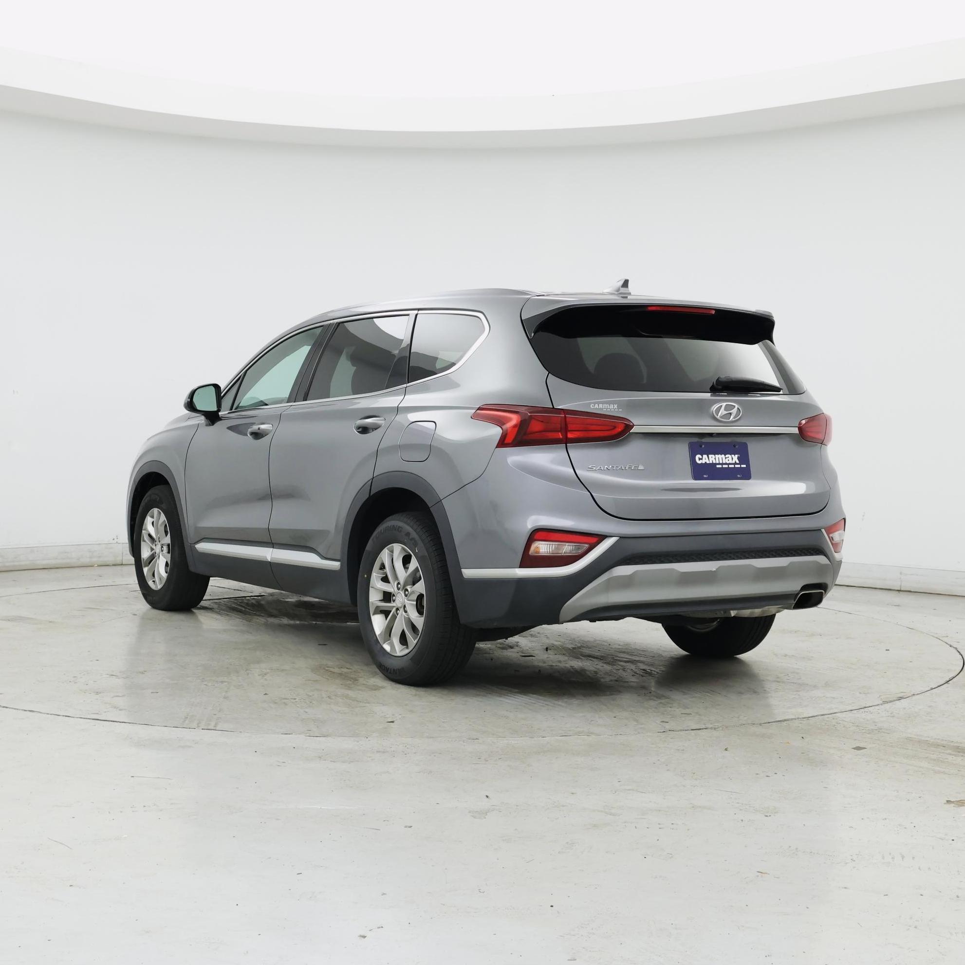 Thumbnail: 2019 Hyundai Santa Fe - 2