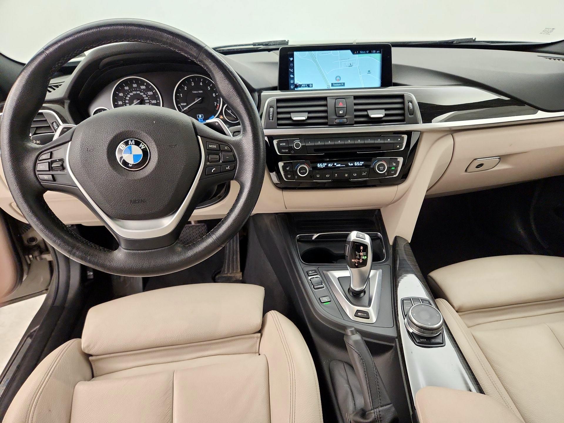 Thumbnail: 2017 BMW 3 Series - 9