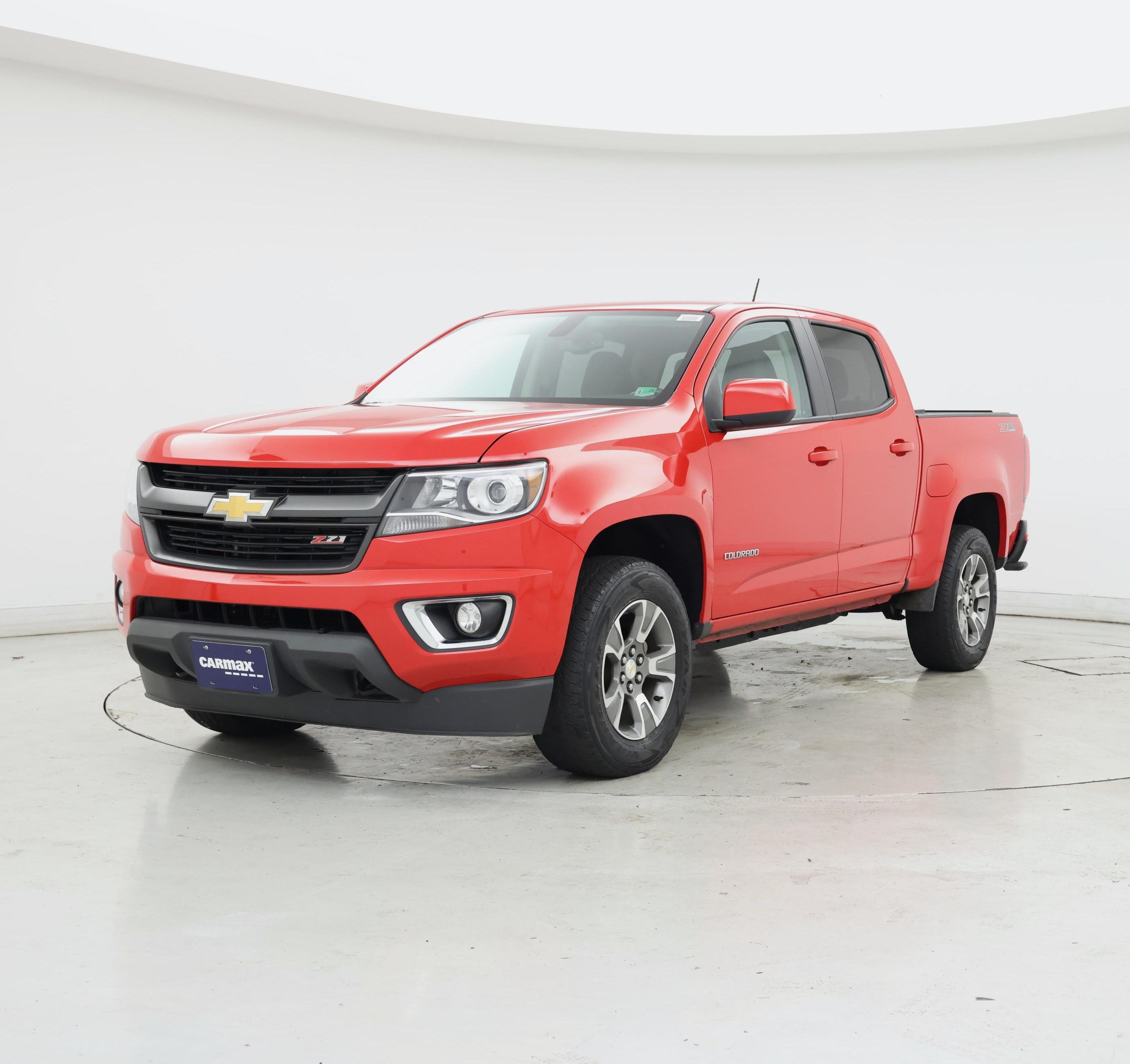 Thumbnail: 2019 Chevrolet Colorado - 4