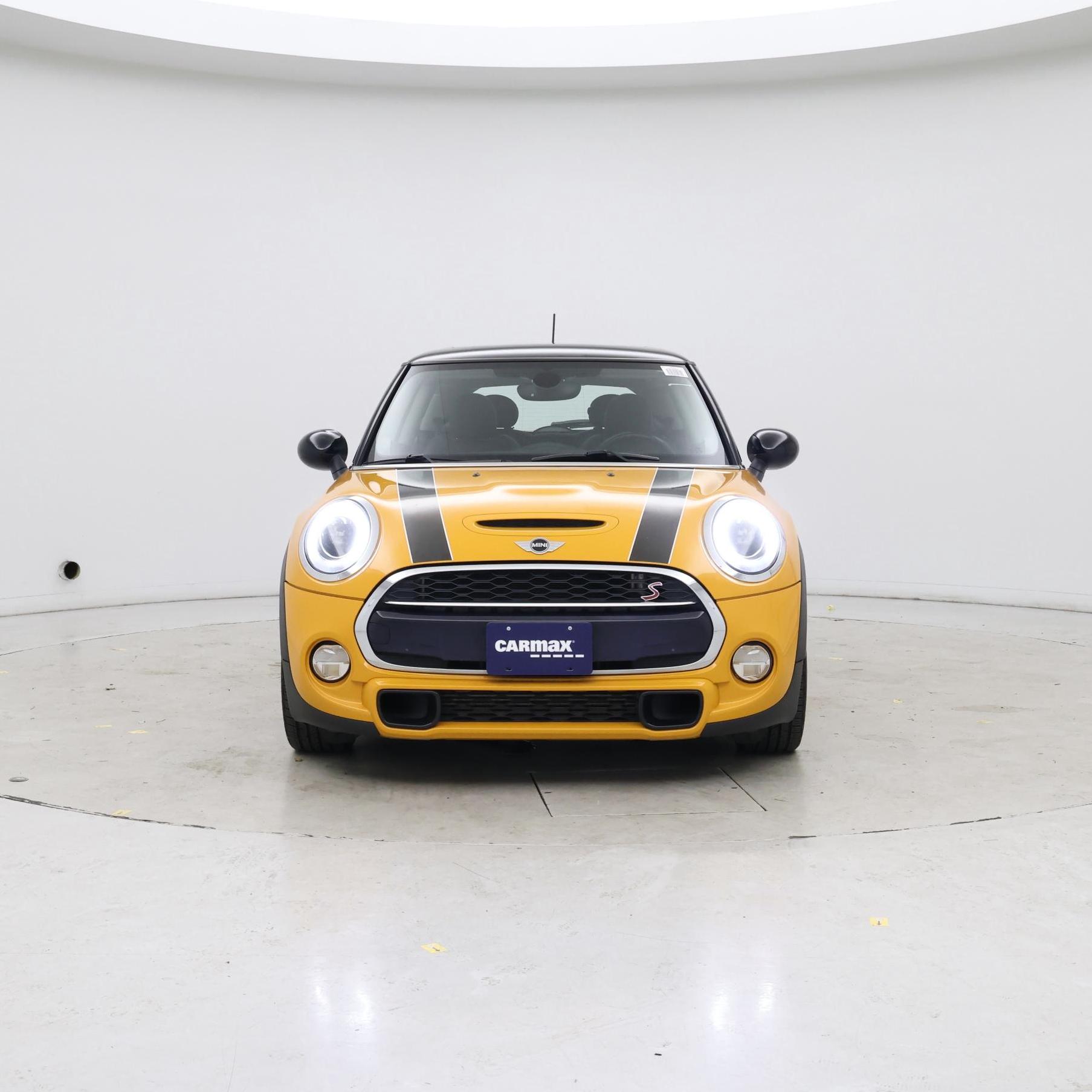 Thumbnail: 2017 MINI Cooper Hardtop - 5