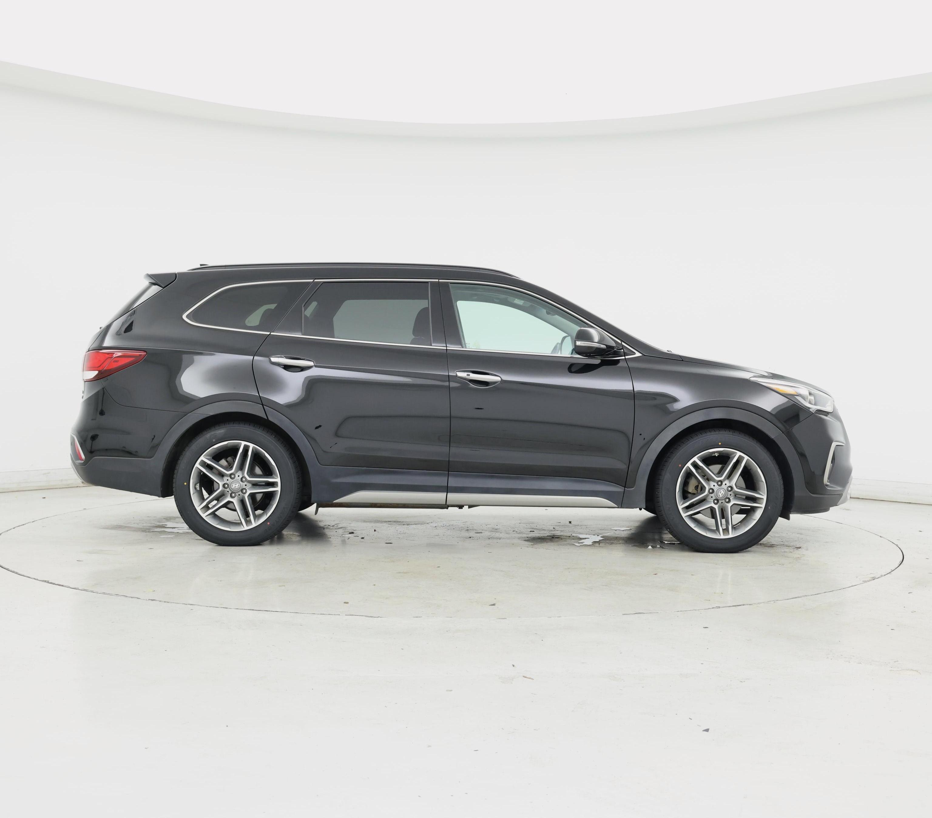 Thumbnail: 2017 Hyundai Santa Fe - 7