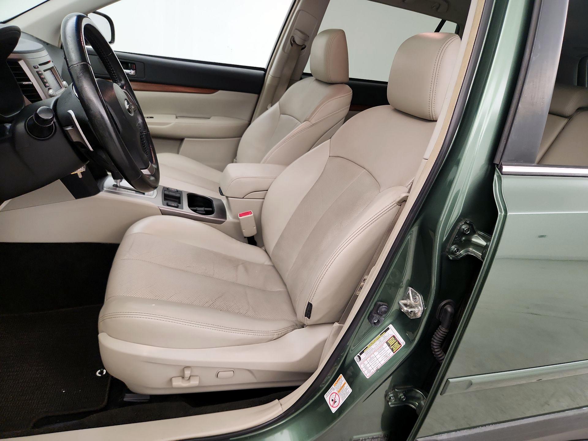 Thumbnail: 2014 Subaru Outback - 11