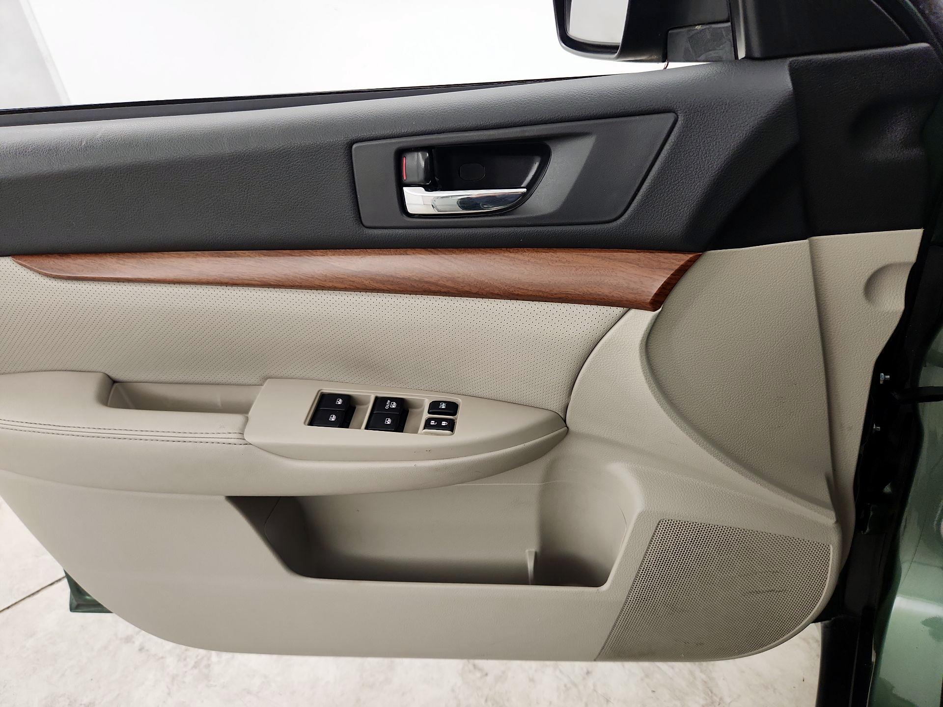 Thumbnail: 2014 Subaru Outback - 12