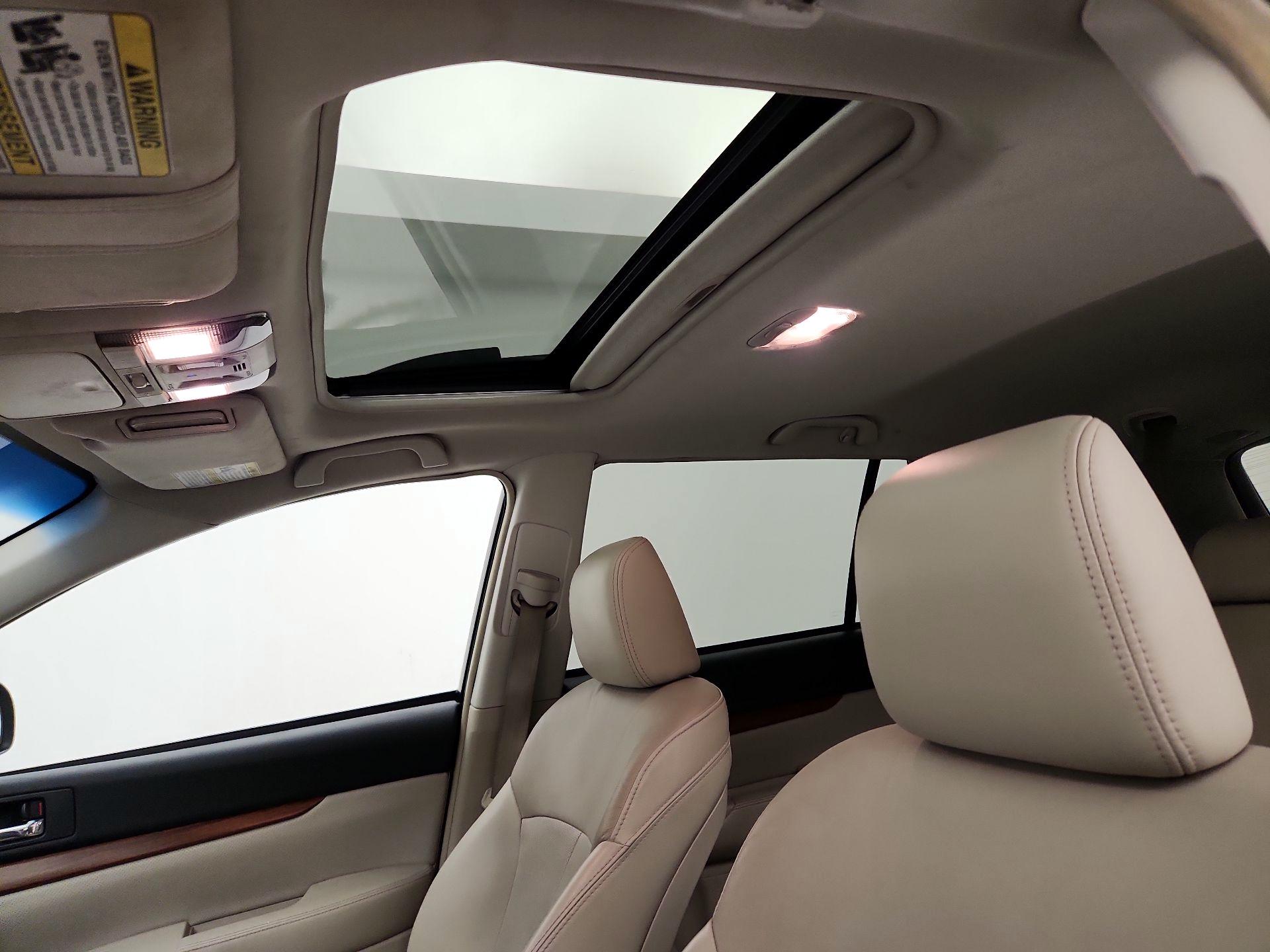 Thumbnail: 2014 Subaru Outback - 19