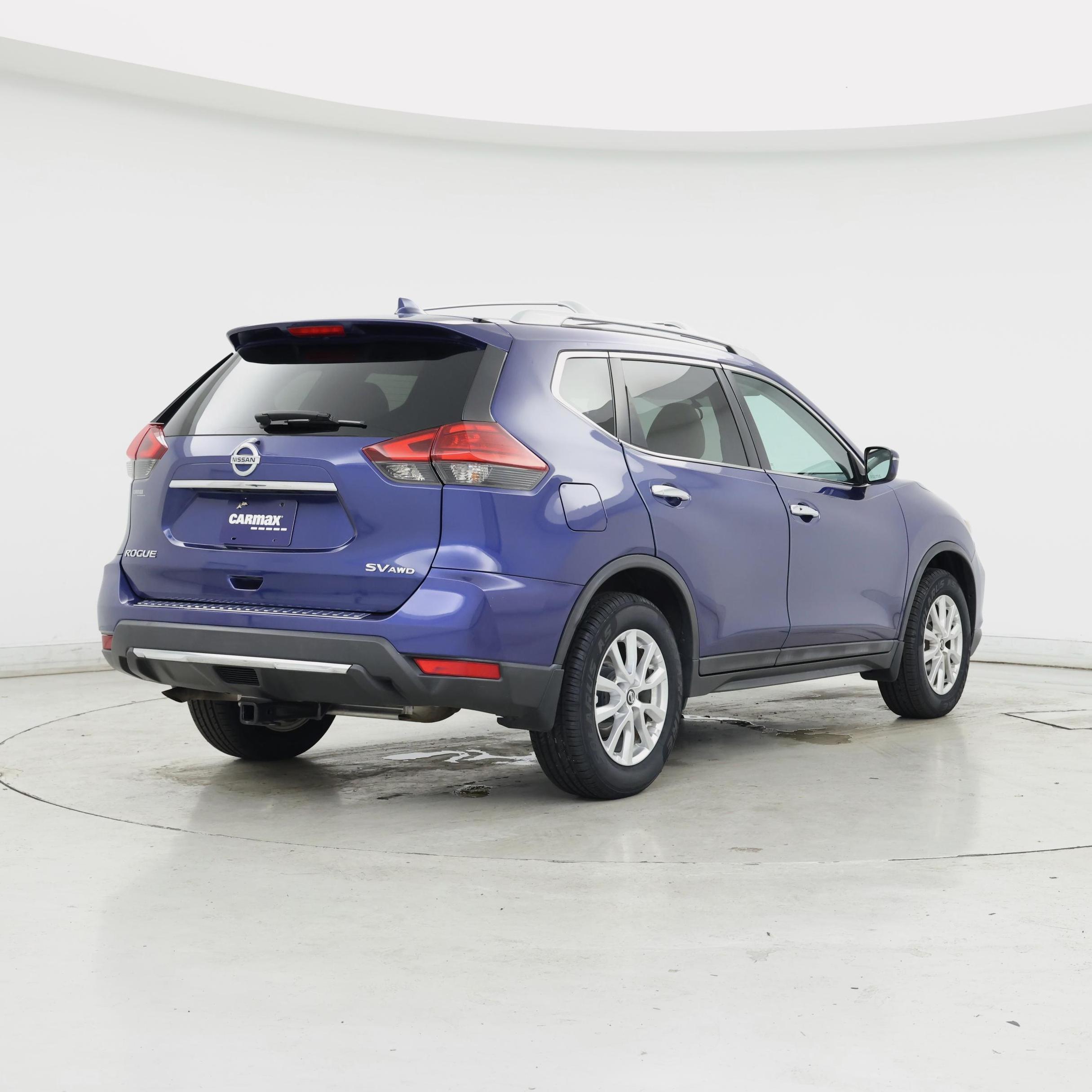 Thumbnail: 2017 Nissan Rogue - 8