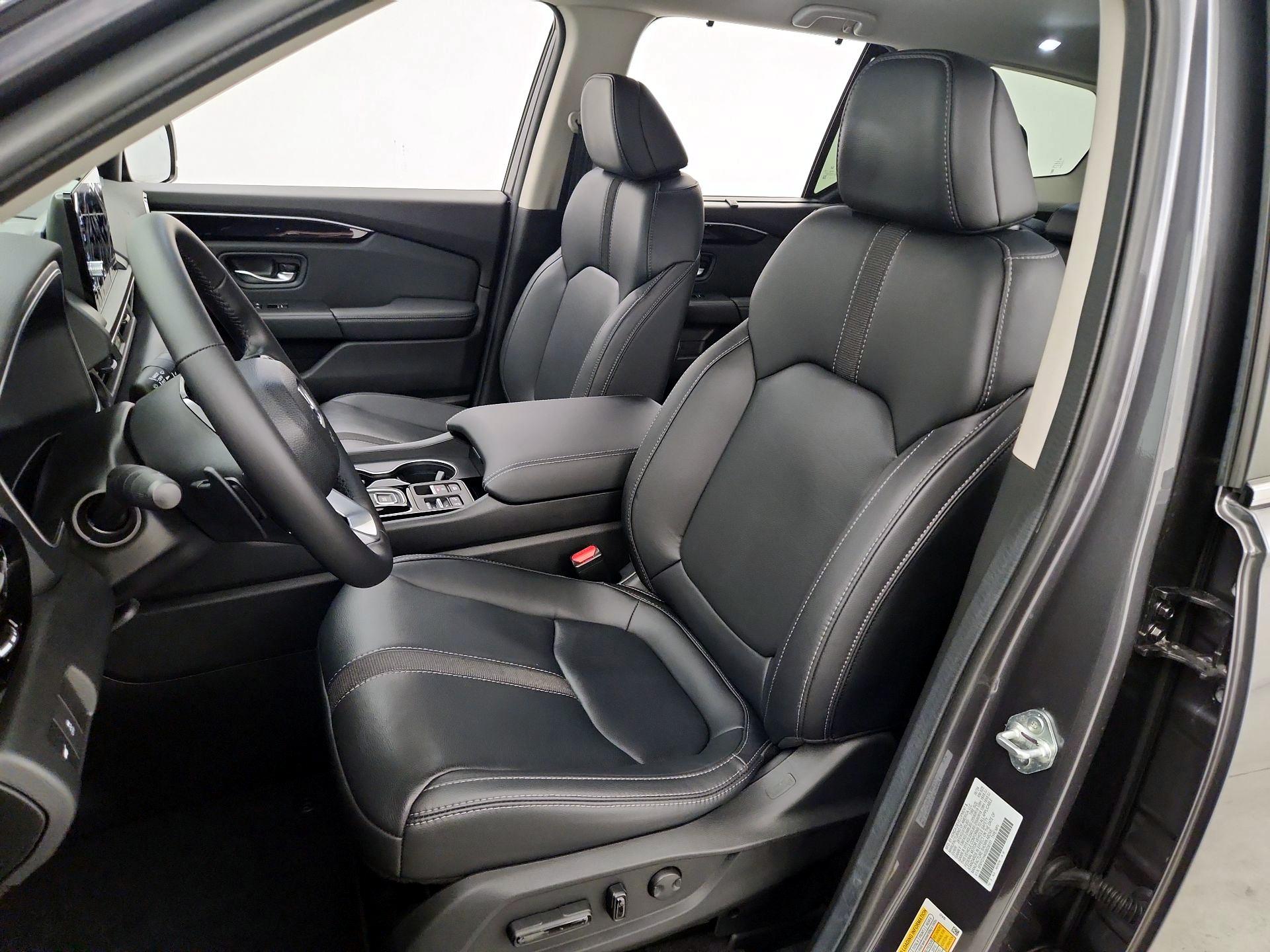 Thumbnail: 2025 Honda Pilot - 11