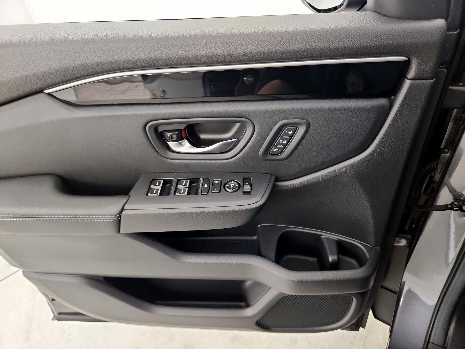 Thumbnail: 2025 Honda Pilot - 12
