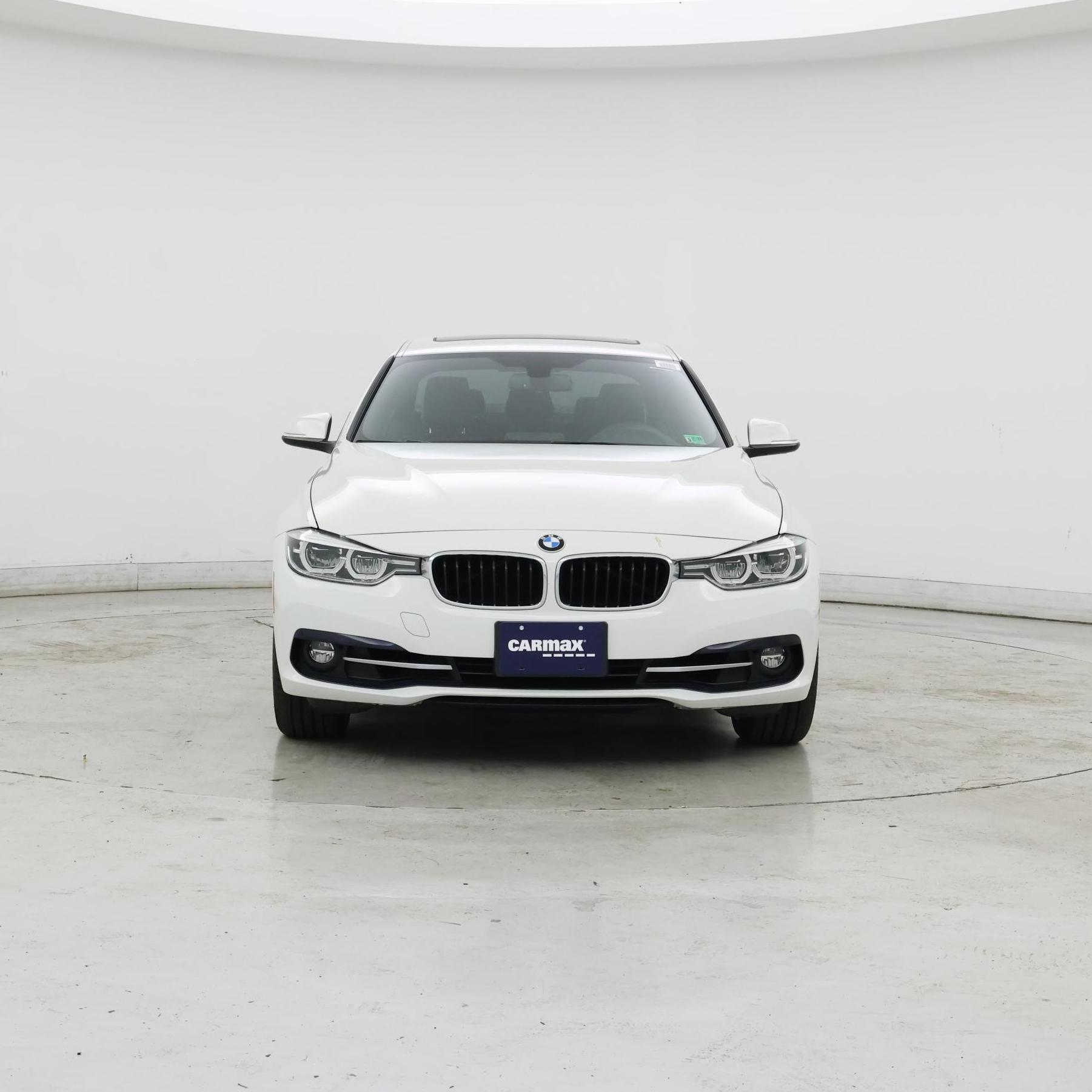 Thumbnail: 2018 BMW 3 Series - 5