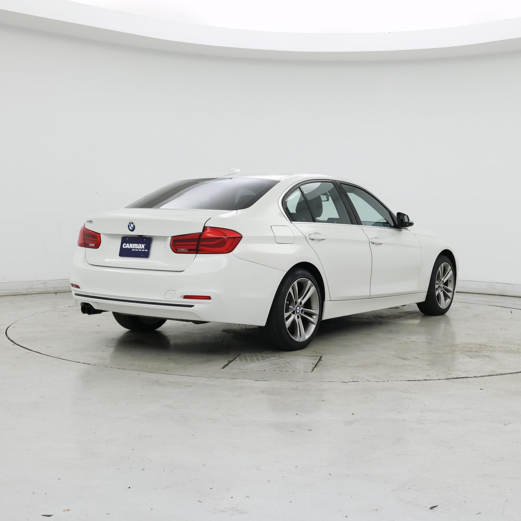 Thumbnail: 2018 BMW 3 Series - 8