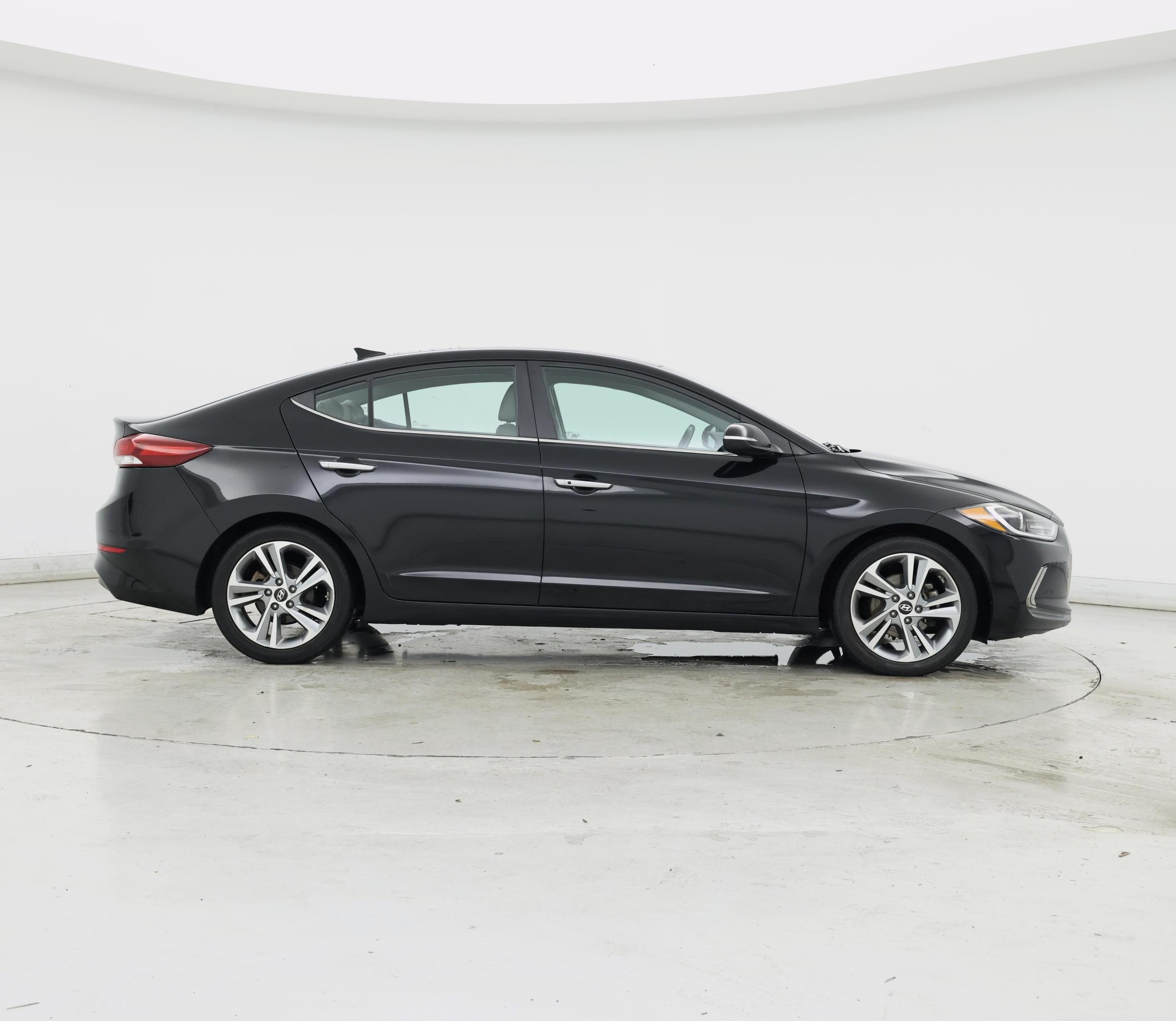 Thumbnail: 2017 Hyundai Elantra - 7
