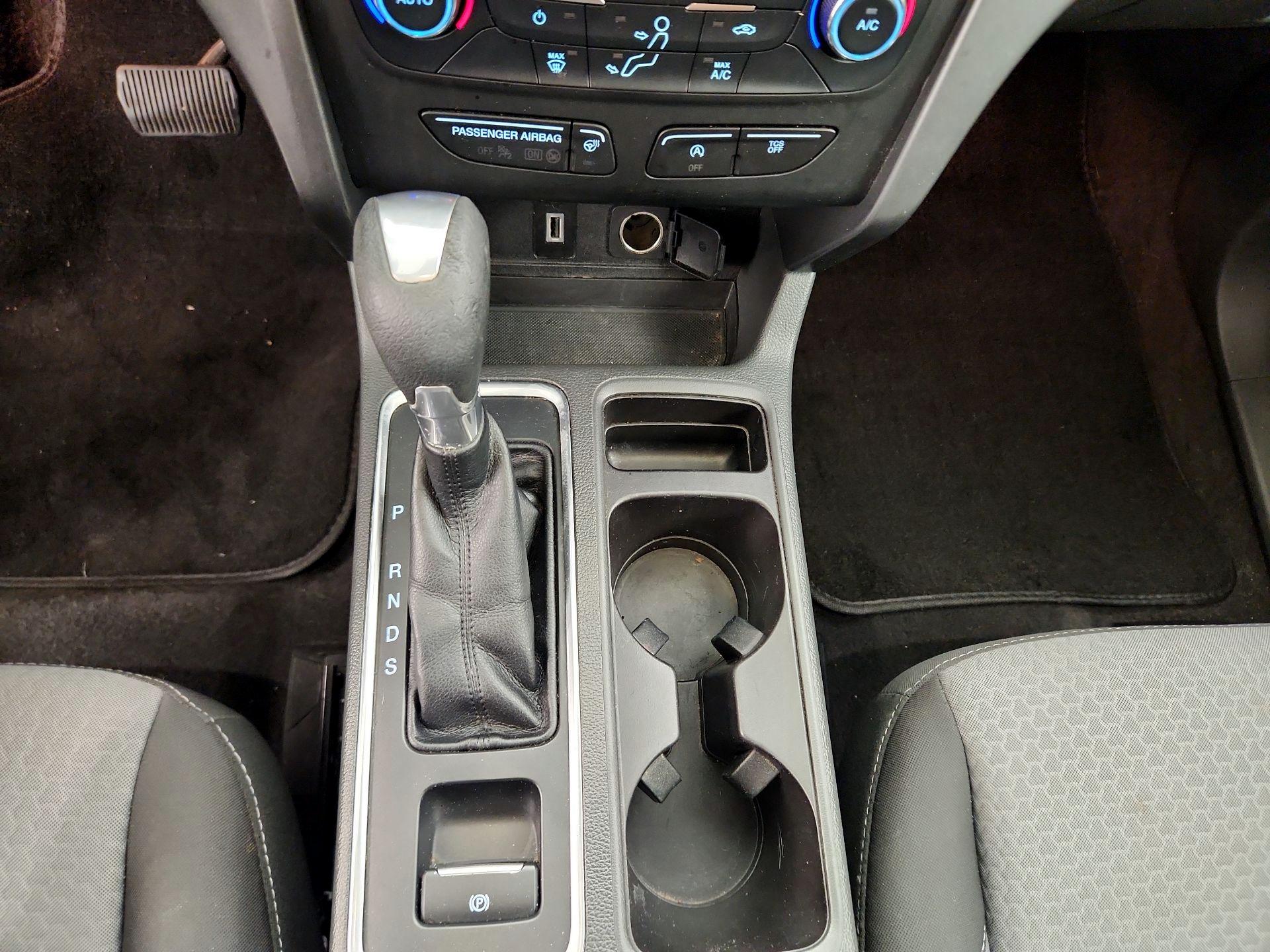 Thumbnail: 2017 Ford Escape - 17