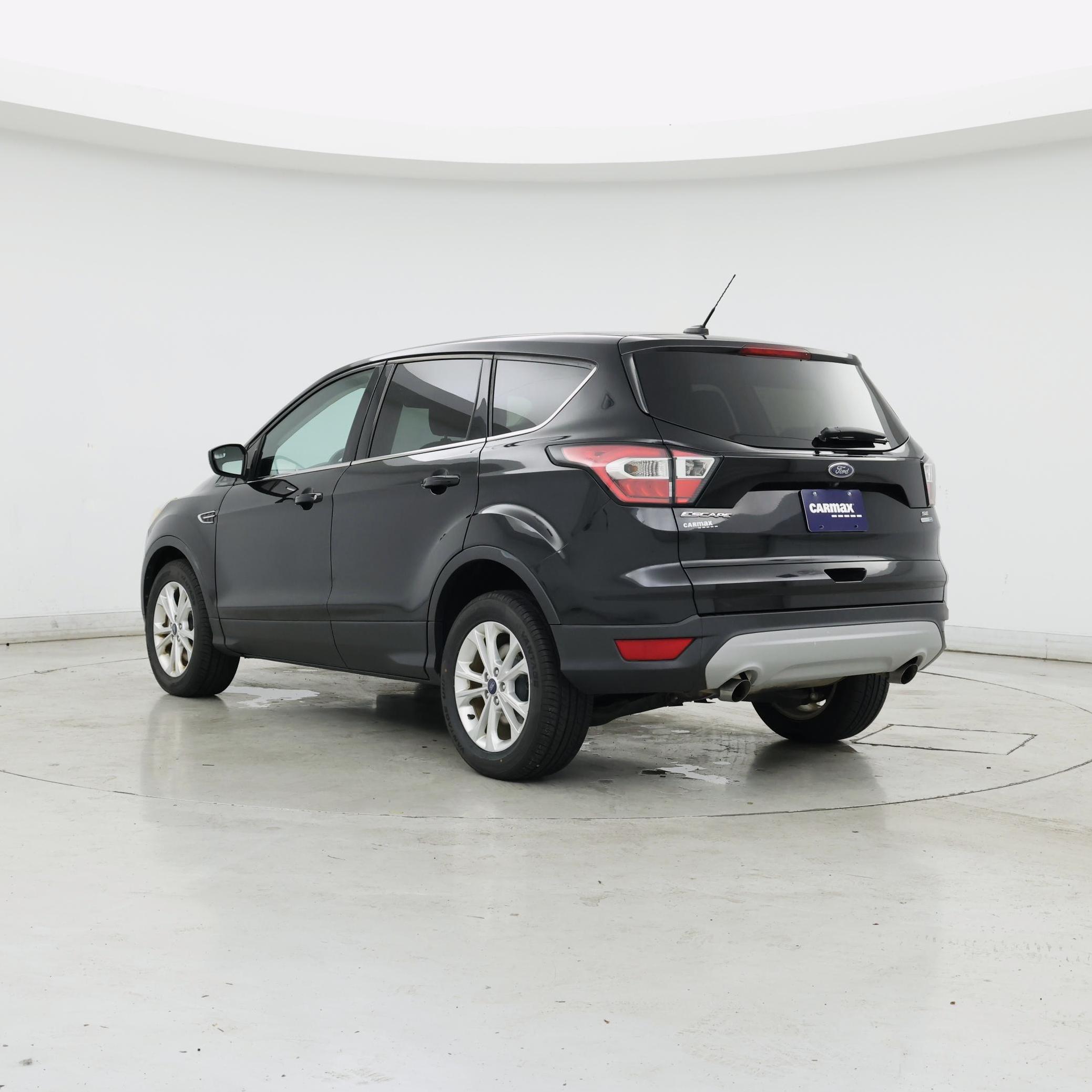 Thumbnail: 2017 Ford Escape - 2