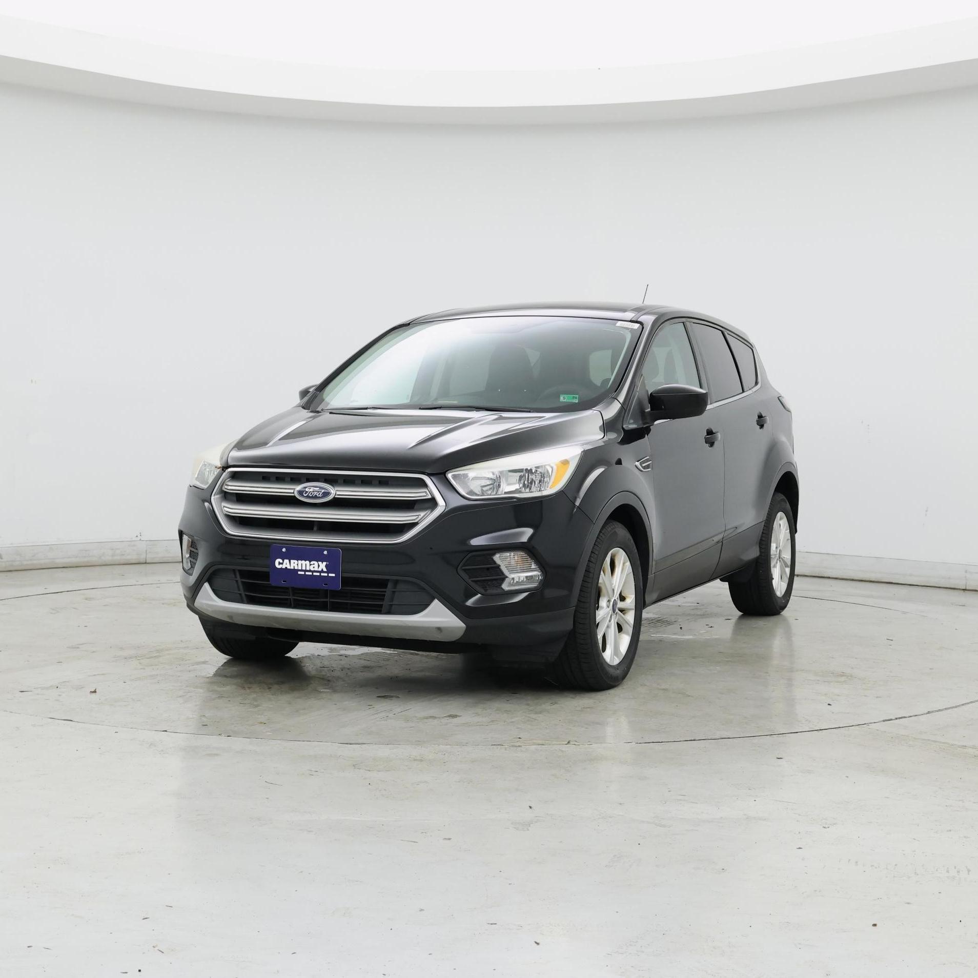 Thumbnail: 2017 Ford Escape - 4
