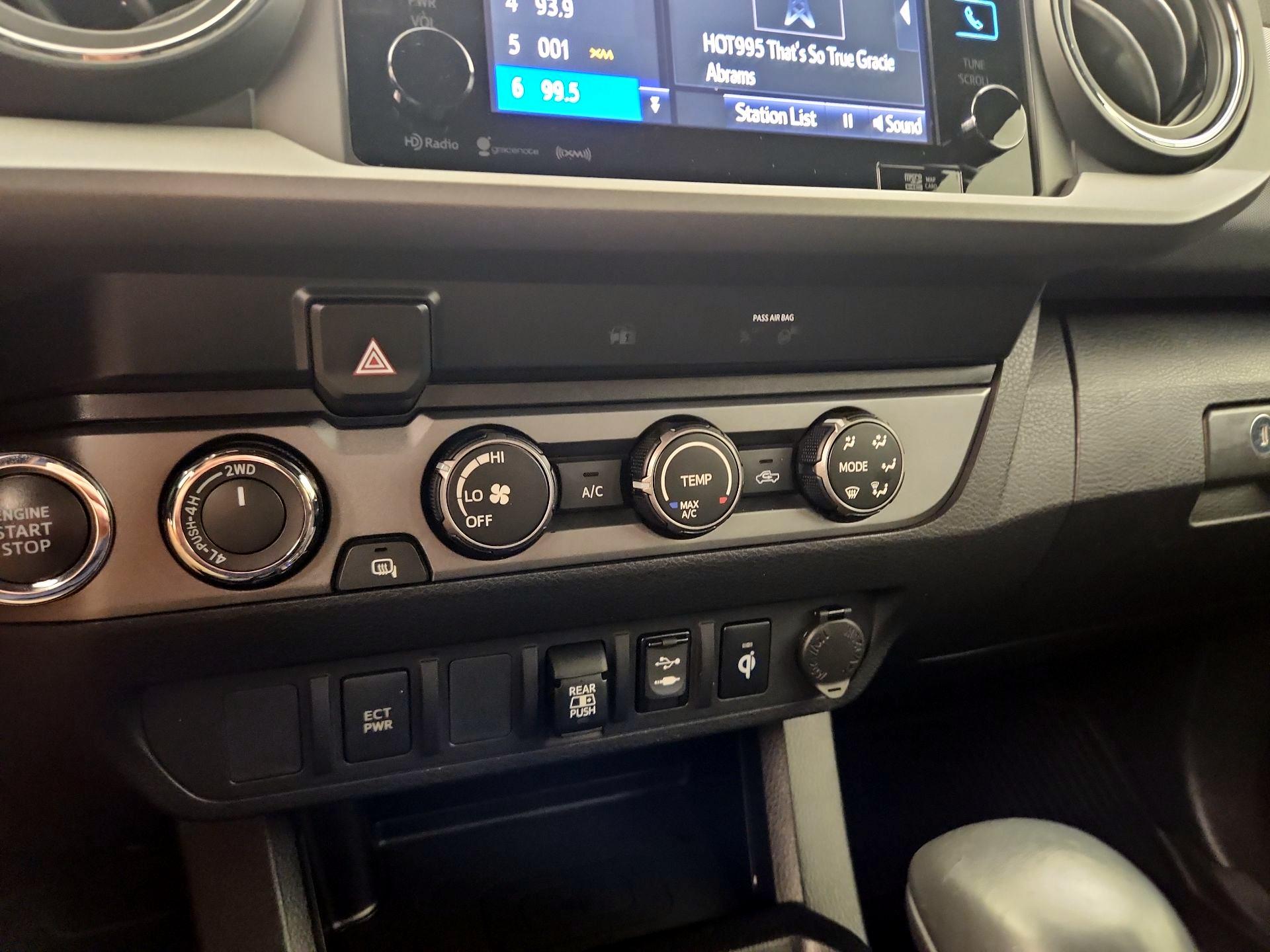 Thumbnail: 2019 Toyota Tacoma - 16
