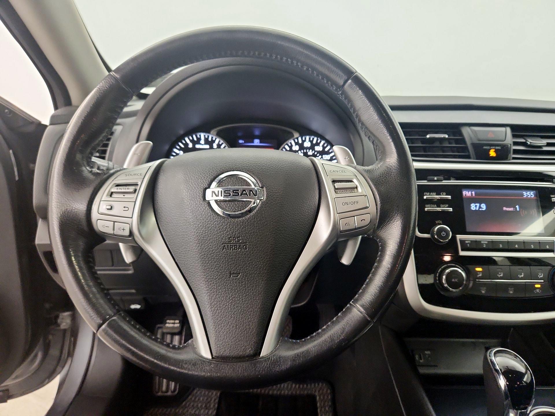 Thumbnail: 2018 Nissan Altima - 10