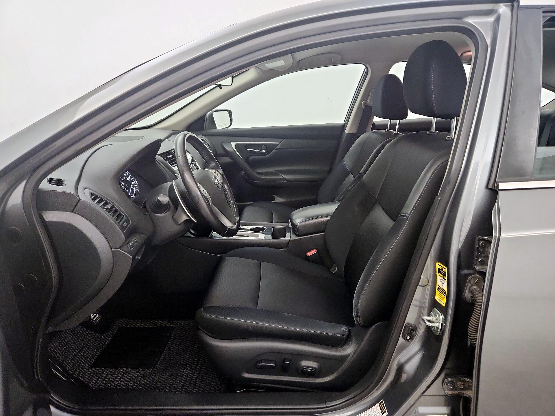 Thumbnail: 2018 Nissan Altima - 11