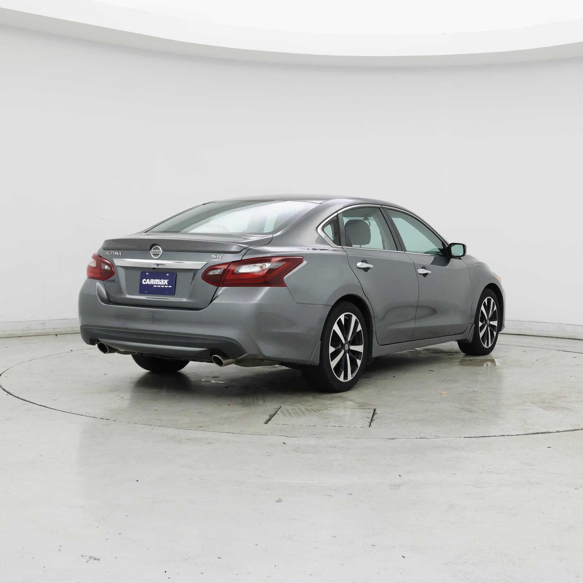 Thumbnail: 2018 Nissan Altima - 8