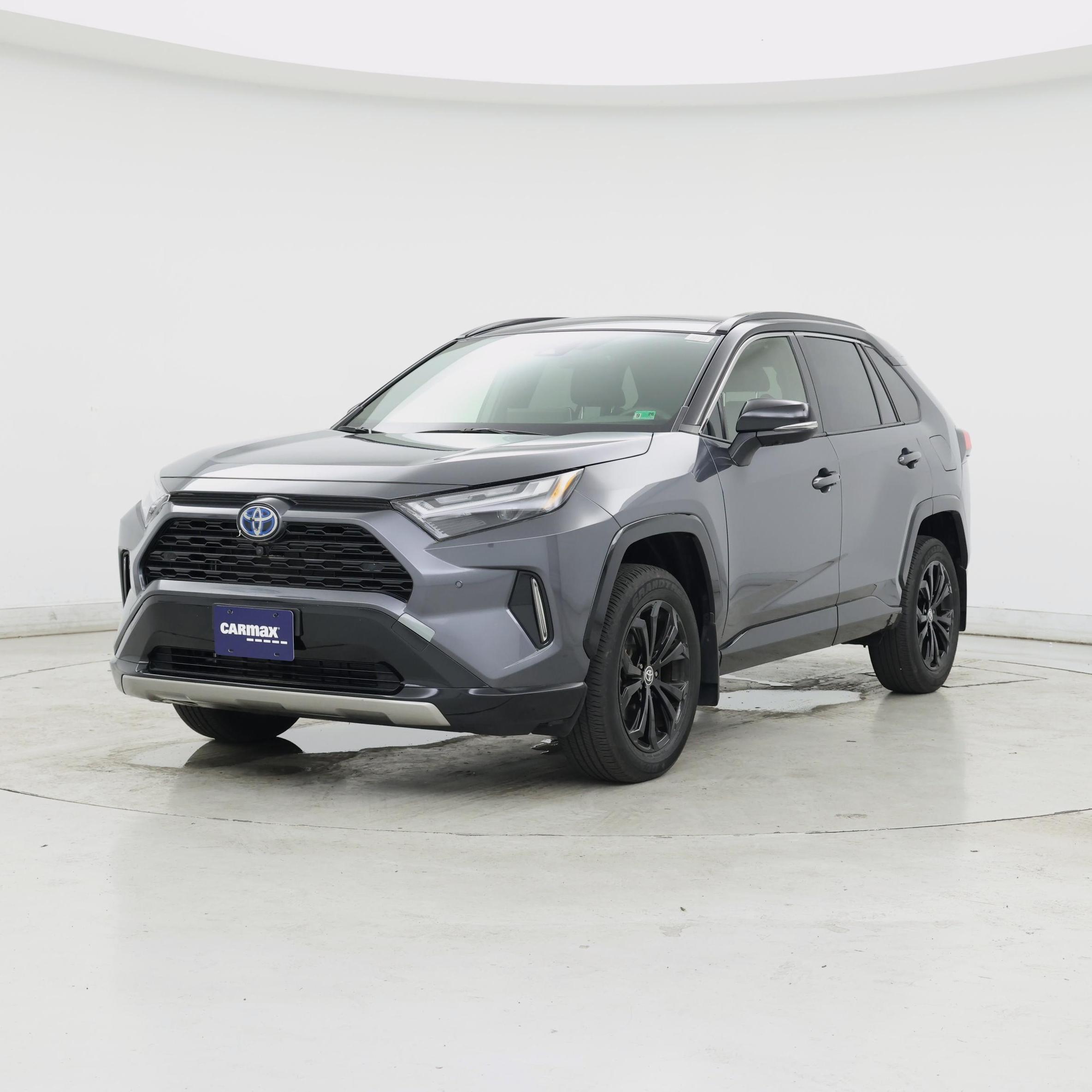 Thumbnail: 2022 Toyota RAV4 - 4