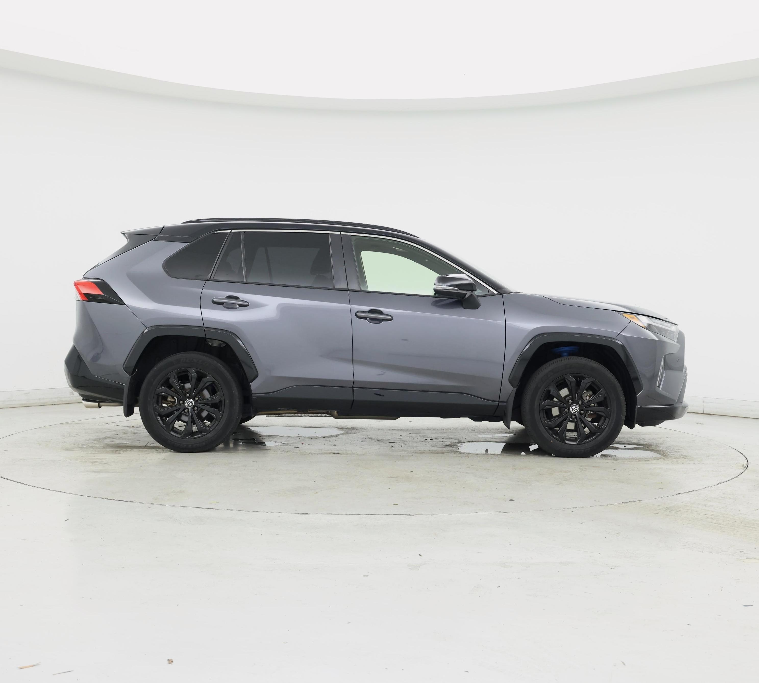 Thumbnail: 2022 Toyota RAV4 - 7