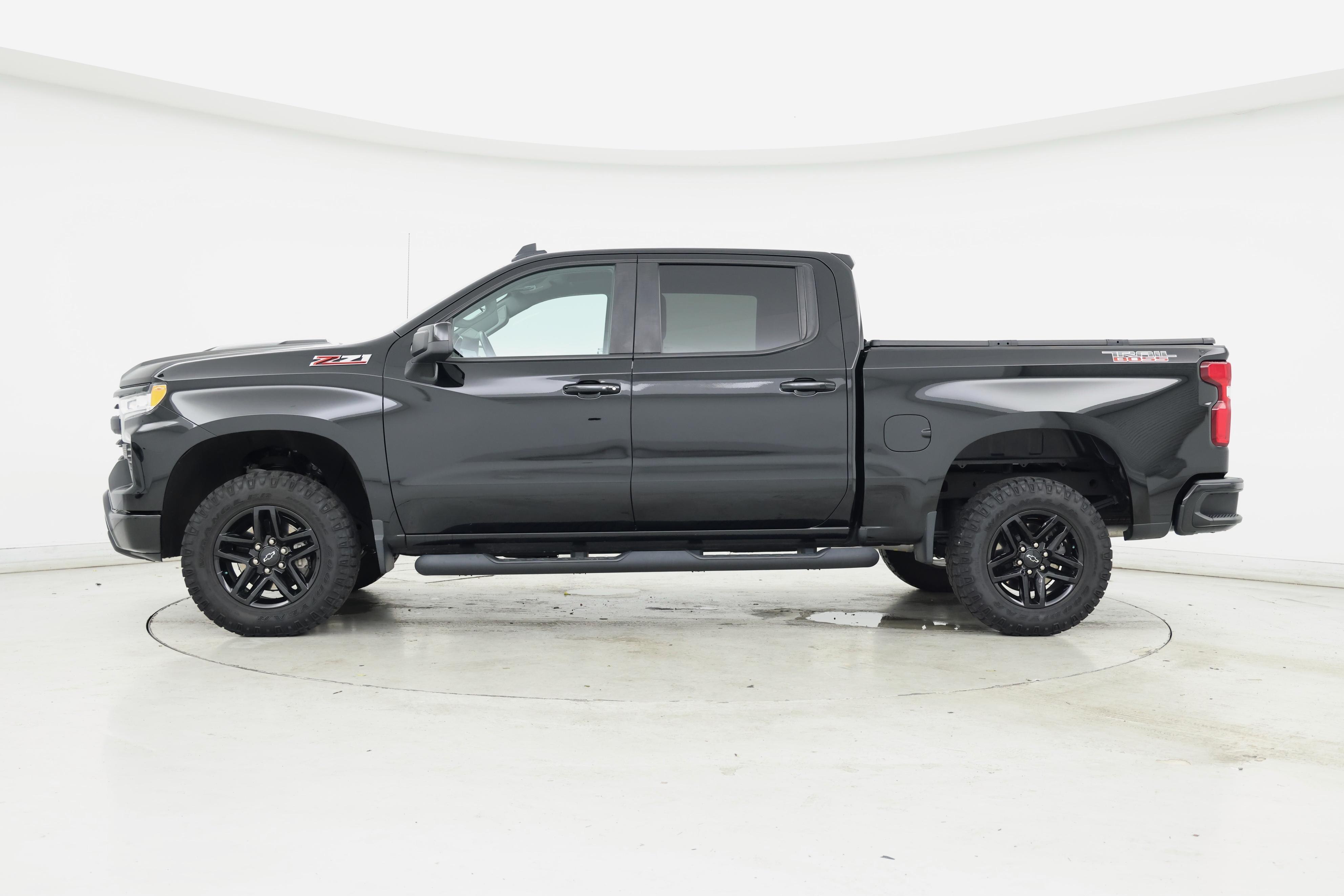 Thumbnail: 2022 Chevrolet Silverado 1500 - 3
