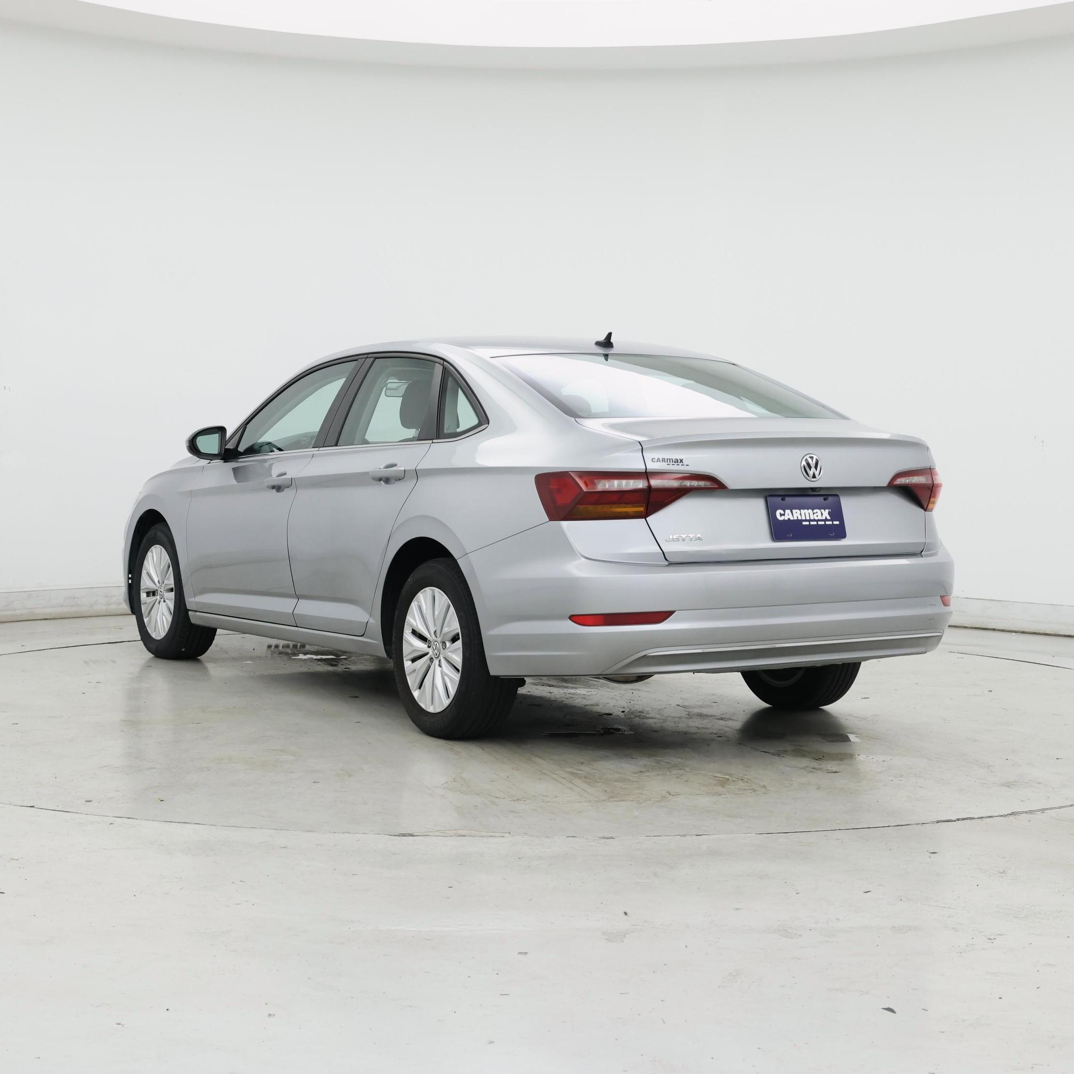 Thumbnail: 2019 Volkswagen Jetta - 2