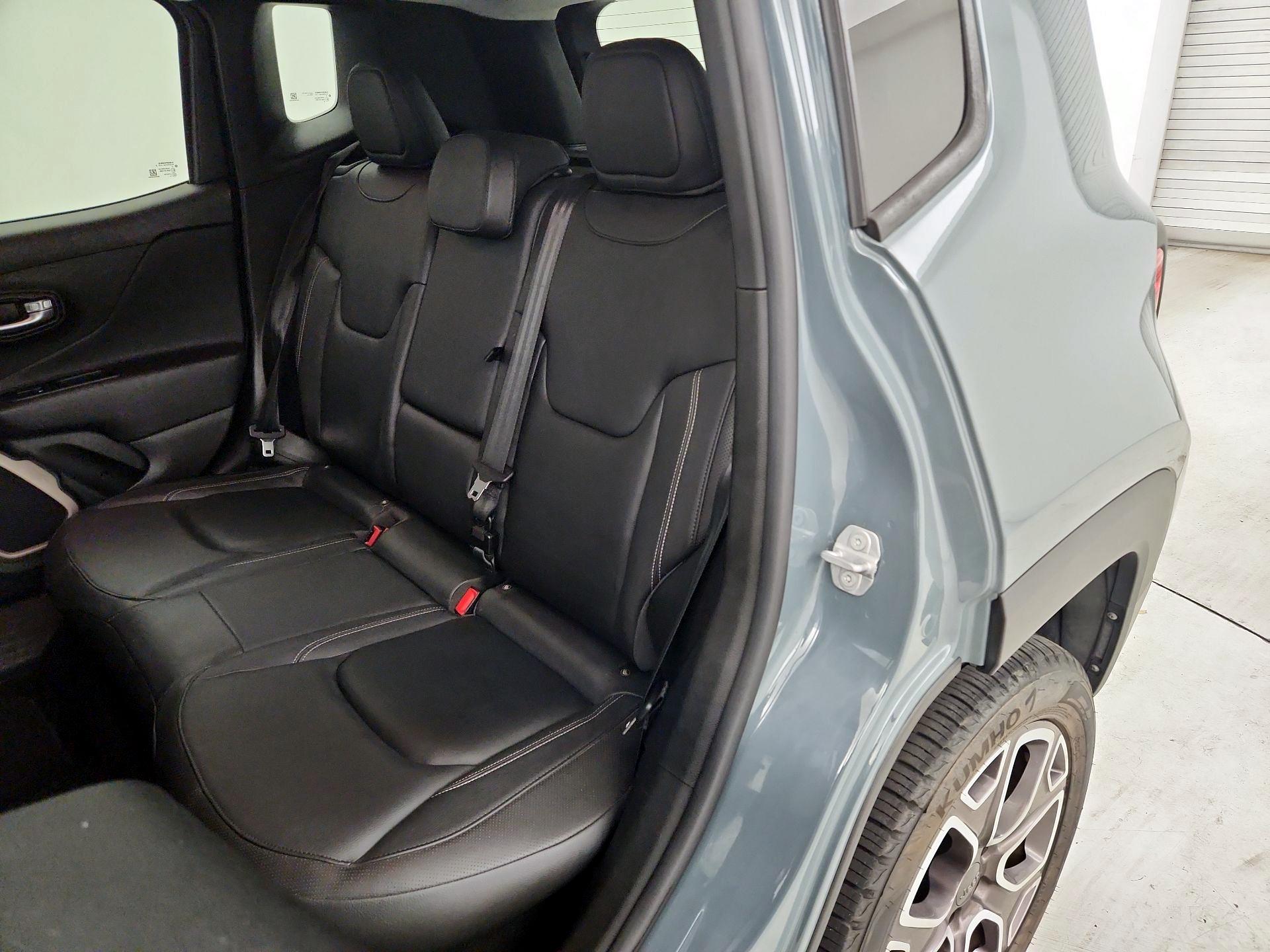 Thumbnail: 2017 Jeep Renegade - 20