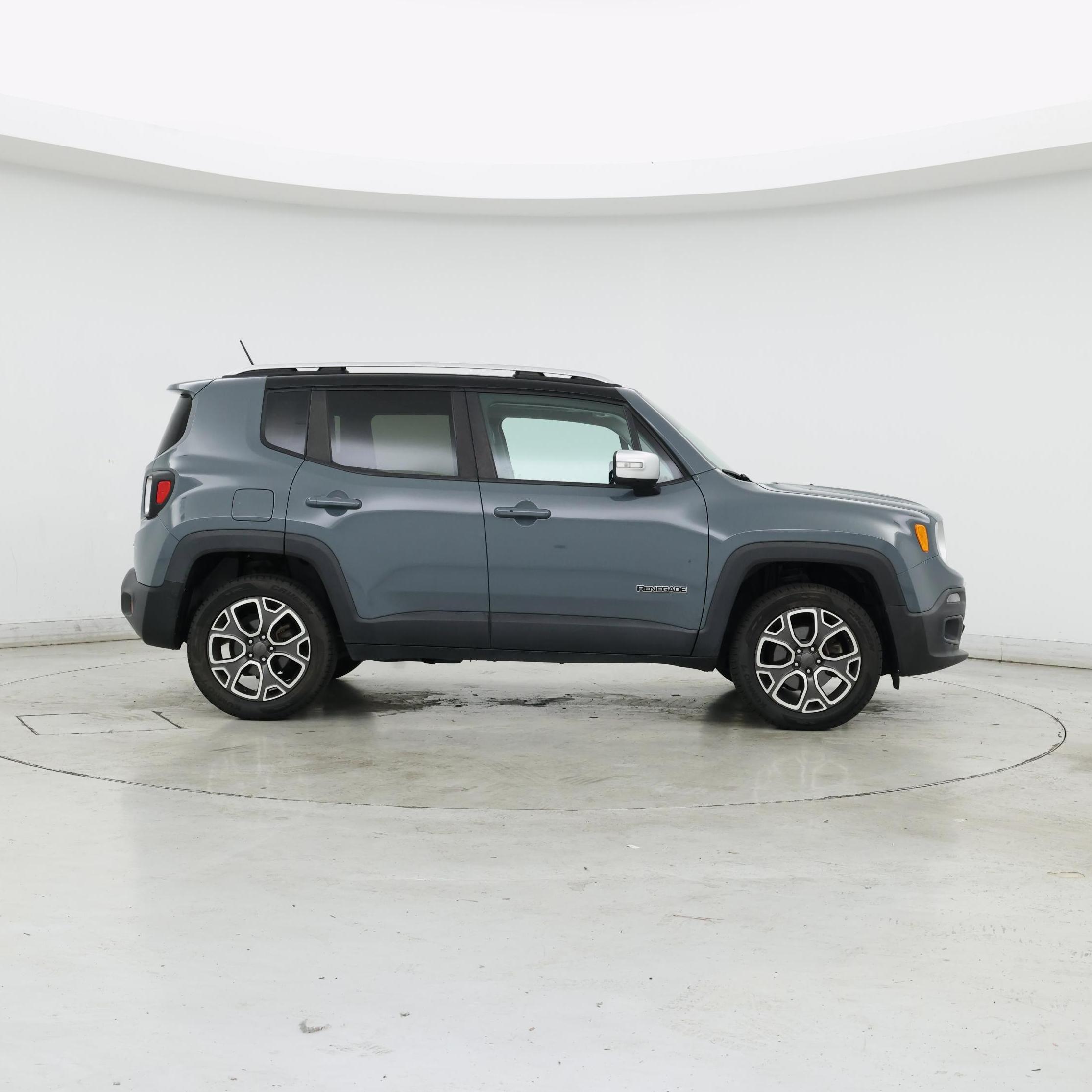 Thumbnail: 2017 Jeep Renegade - 7