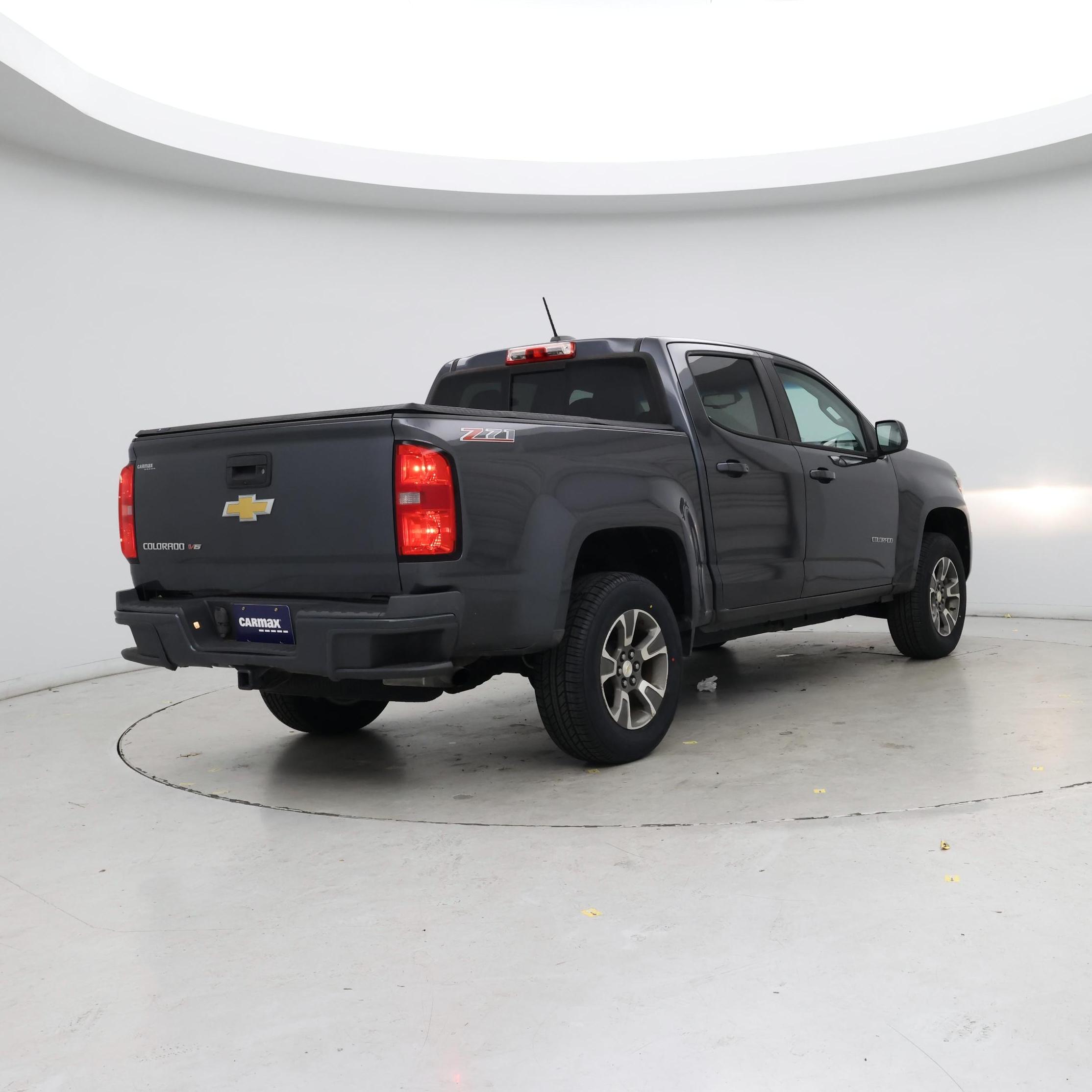 Thumbnail: 2017 Chevrolet Colorado - 8