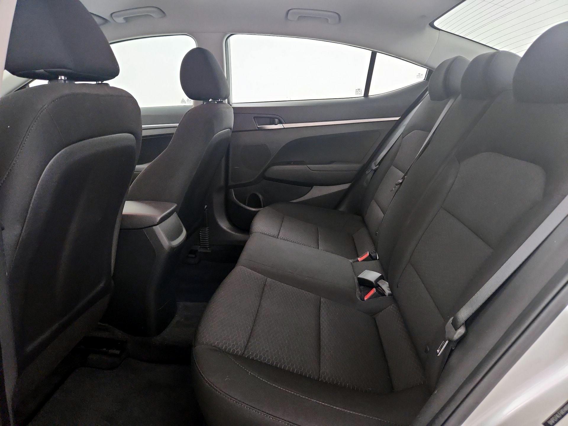 Thumbnail: 2019 Hyundai Elantra - 19