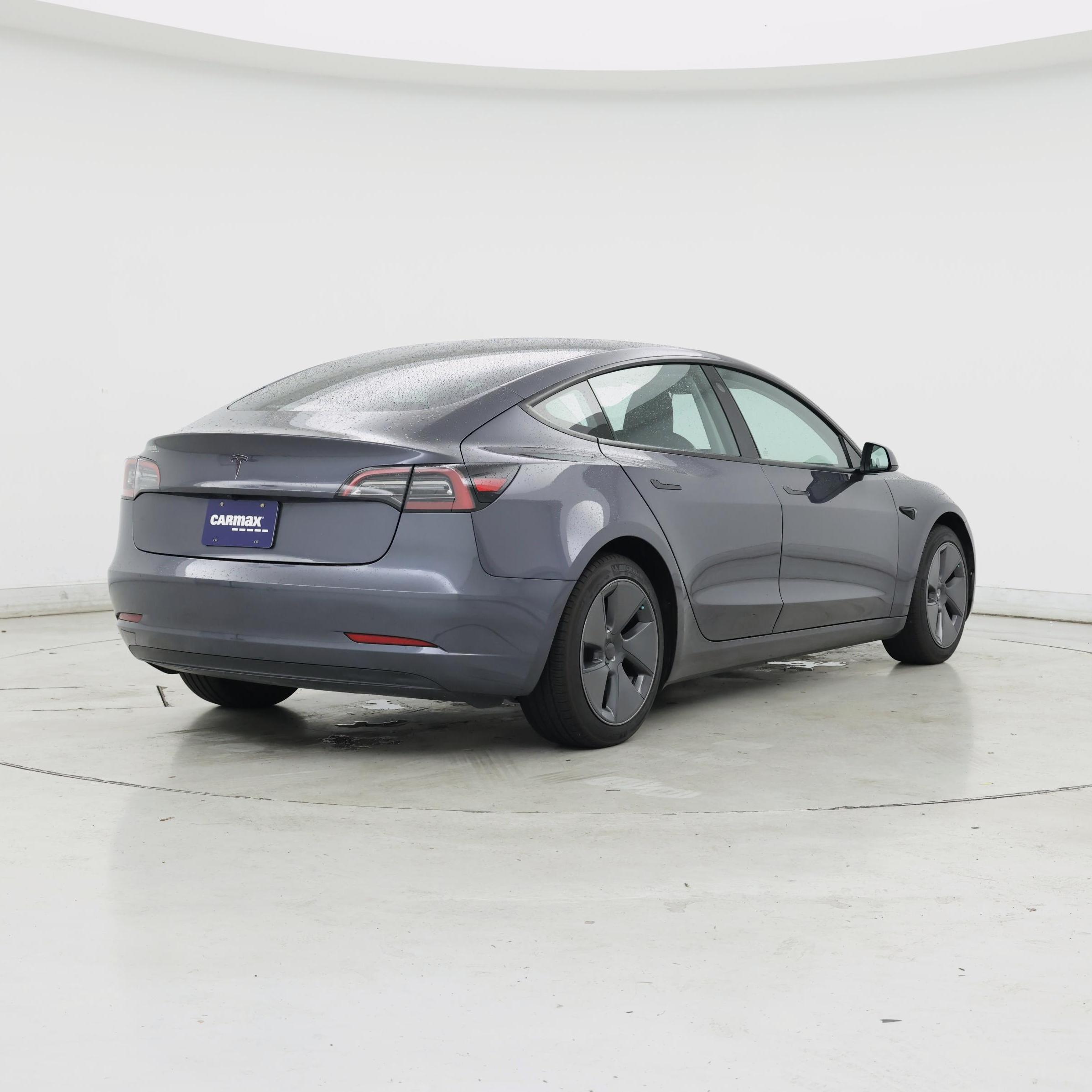 Thumbnail: 2023 Tesla Model 3 - 8