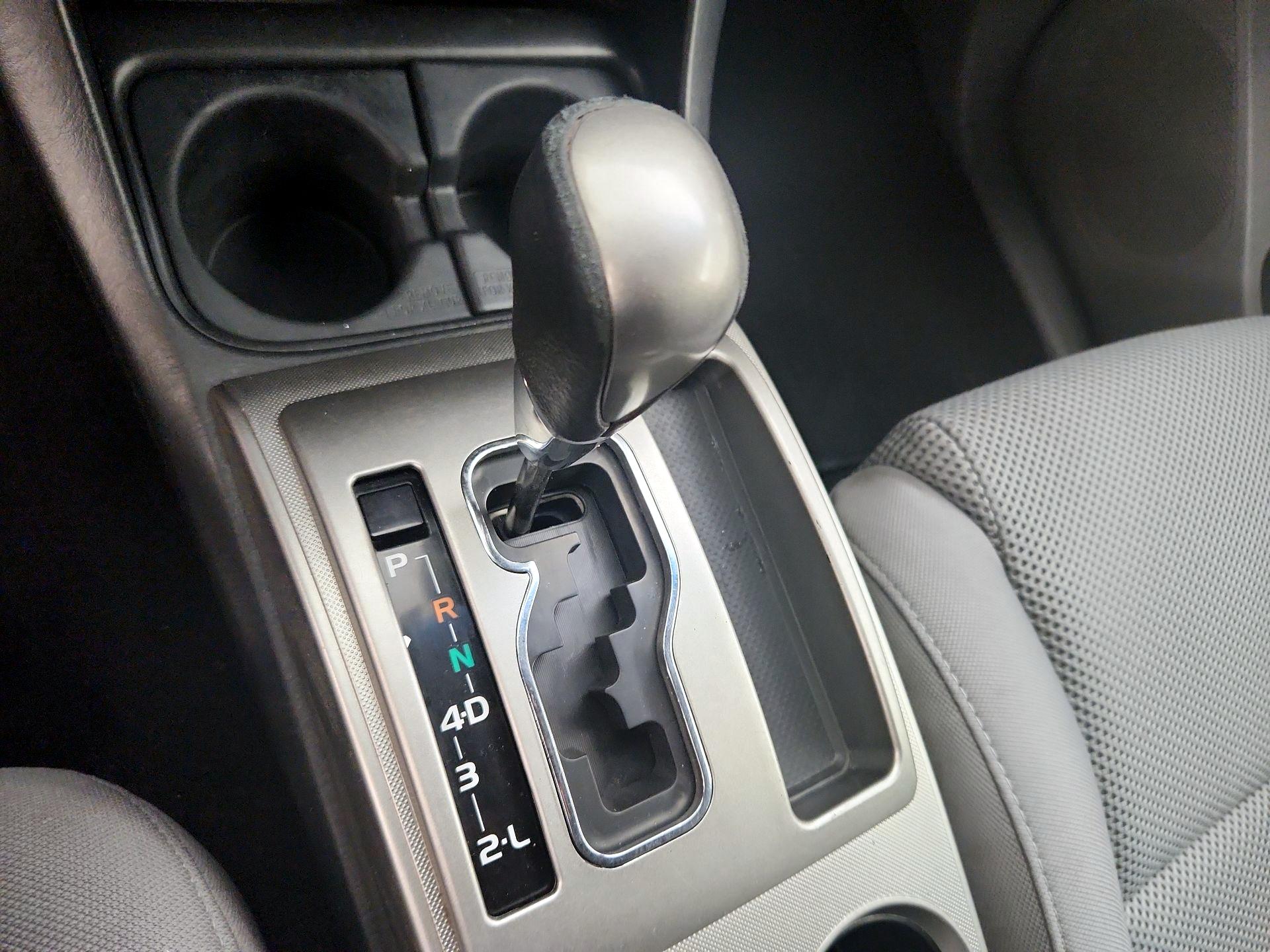Thumbnail: 2015 Toyota Tacoma - 17