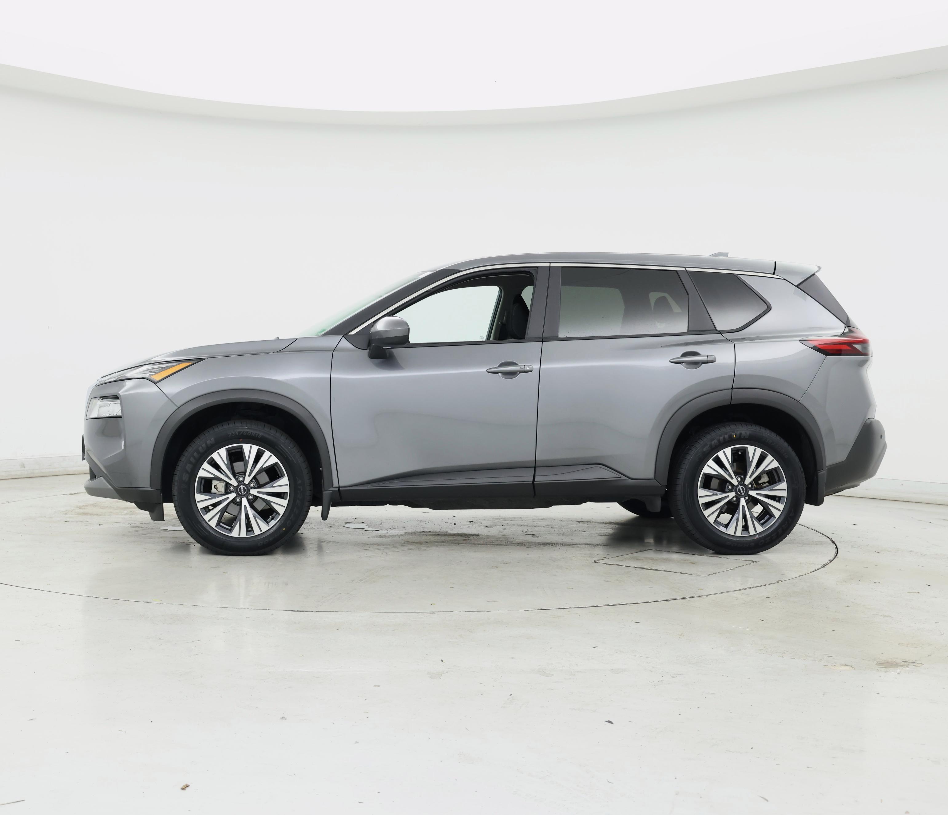 Thumbnail: 2023 Nissan Rogue - 3