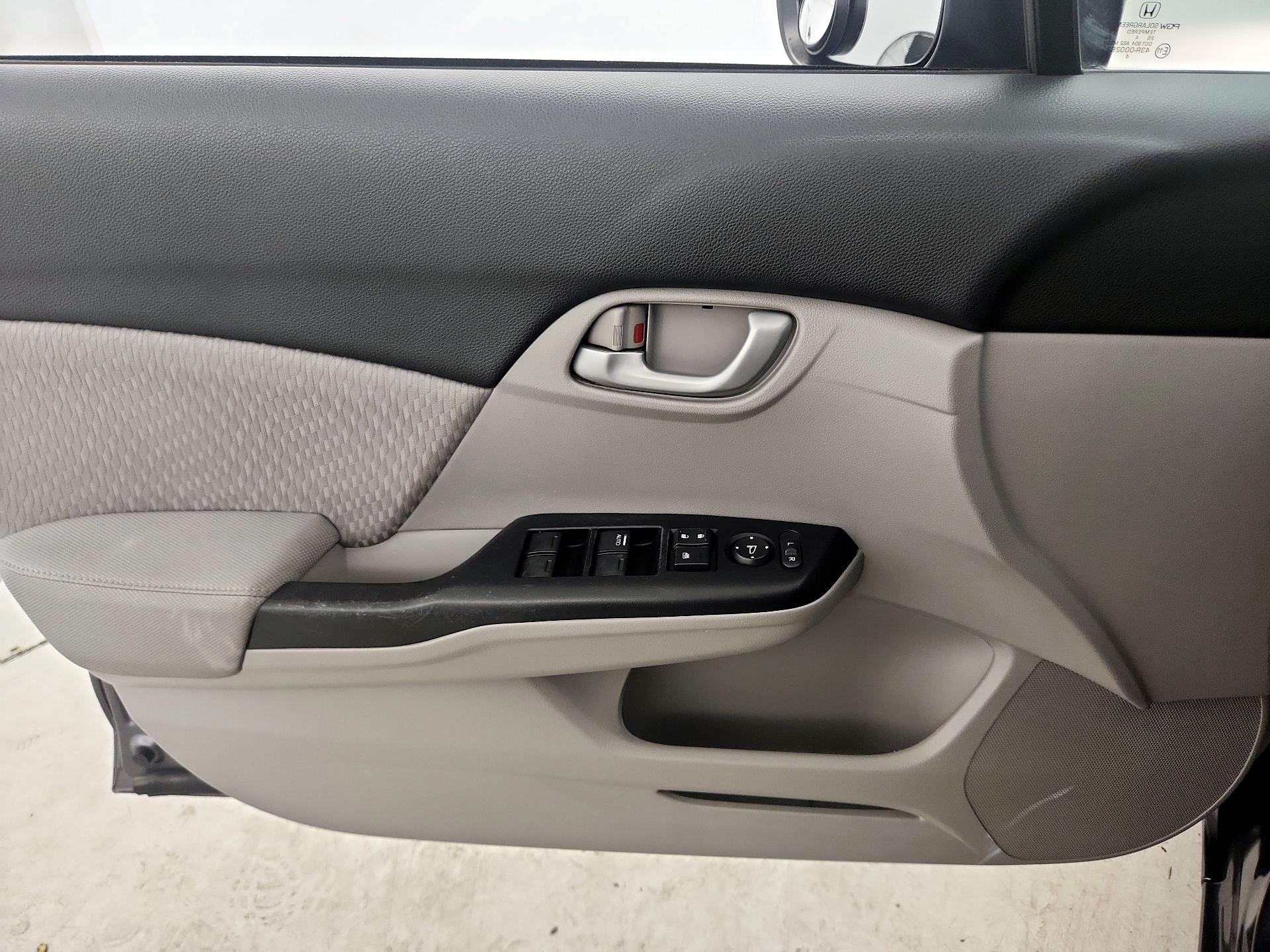 Thumbnail: 2014 Honda Civic - 12
