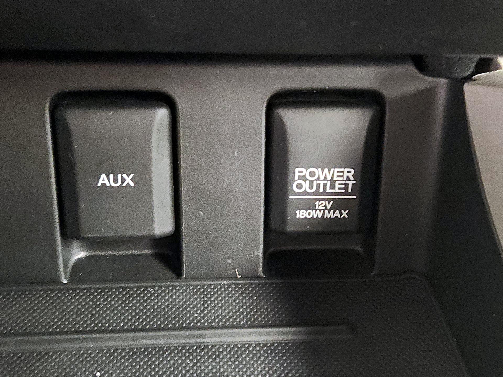 Thumbnail: 2014 Honda Civic - 18