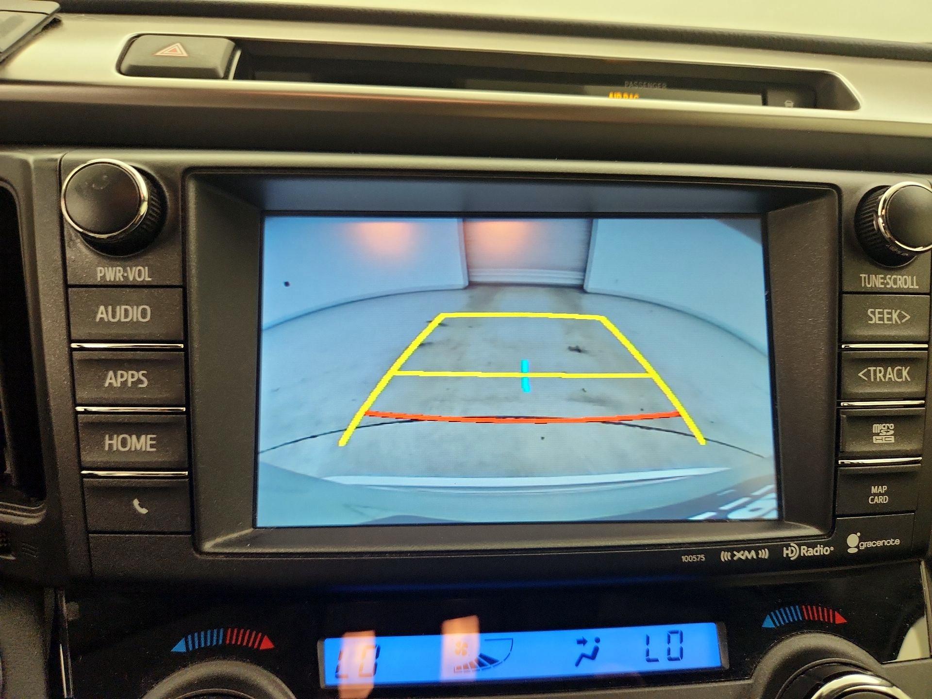 Thumbnail: 2016 Toyota RAV4 - 15