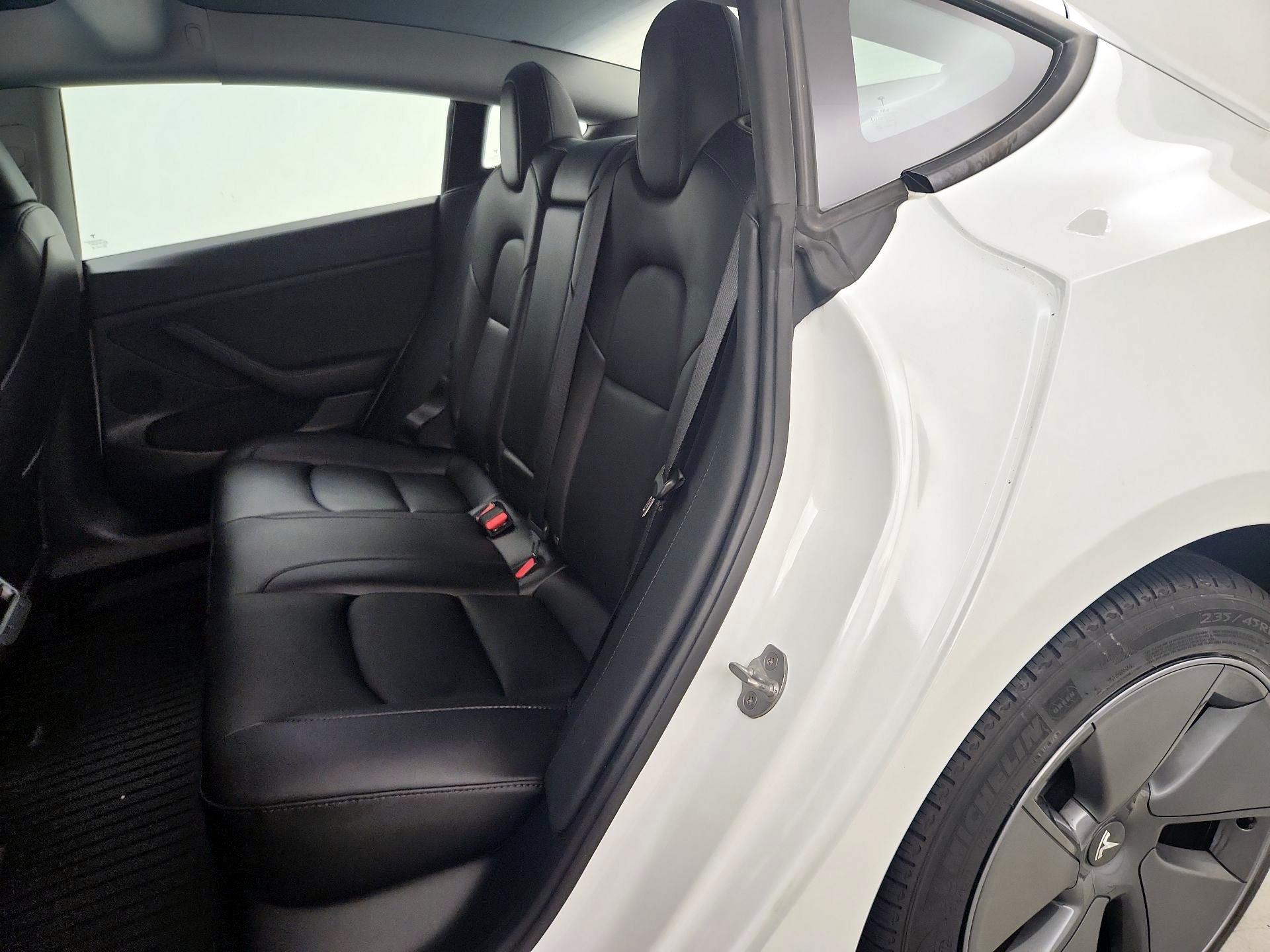 Thumbnail: 2023 Tesla Model 3 - 20
