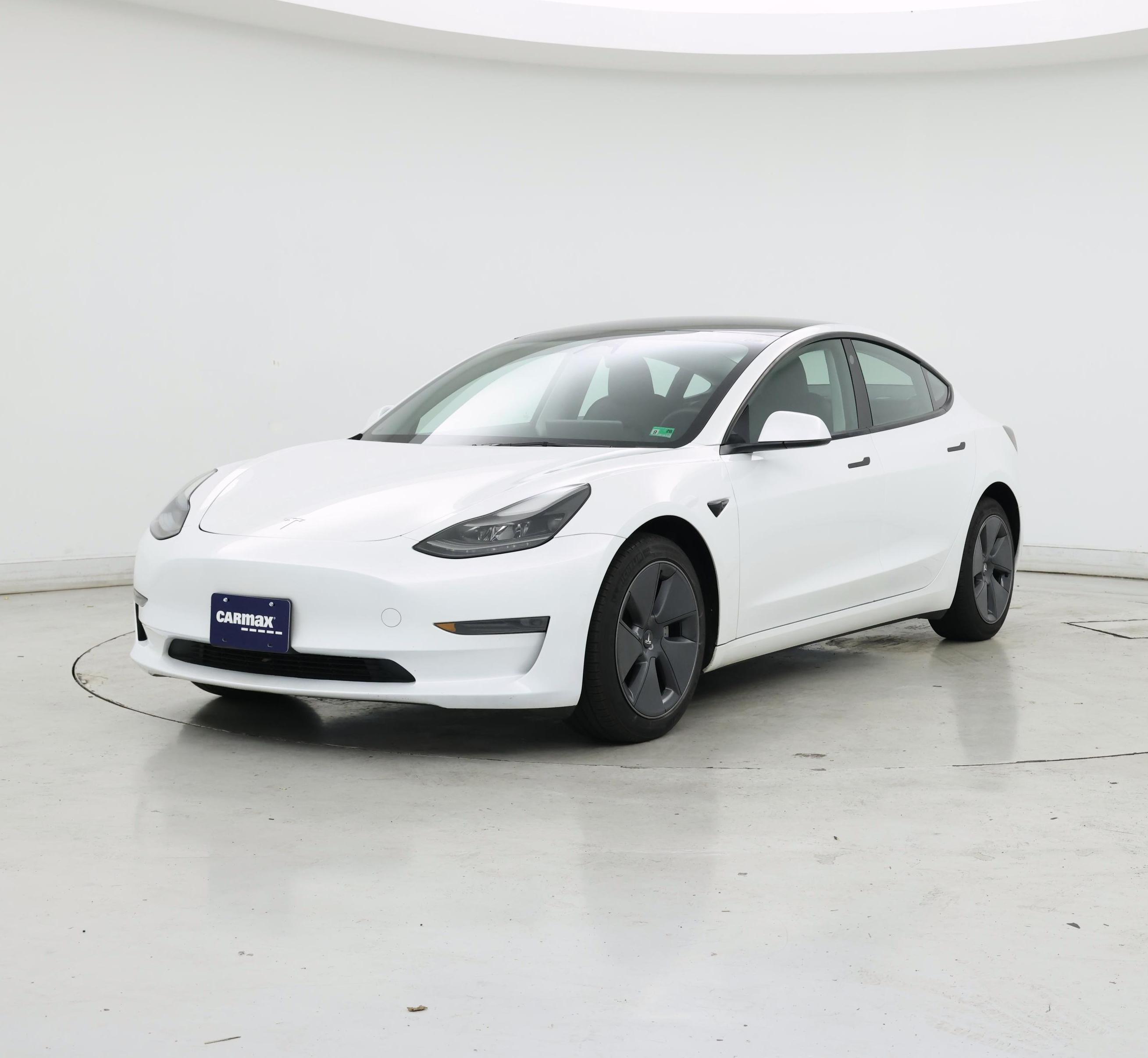 Thumbnail: 2023 Tesla Model 3 - 4