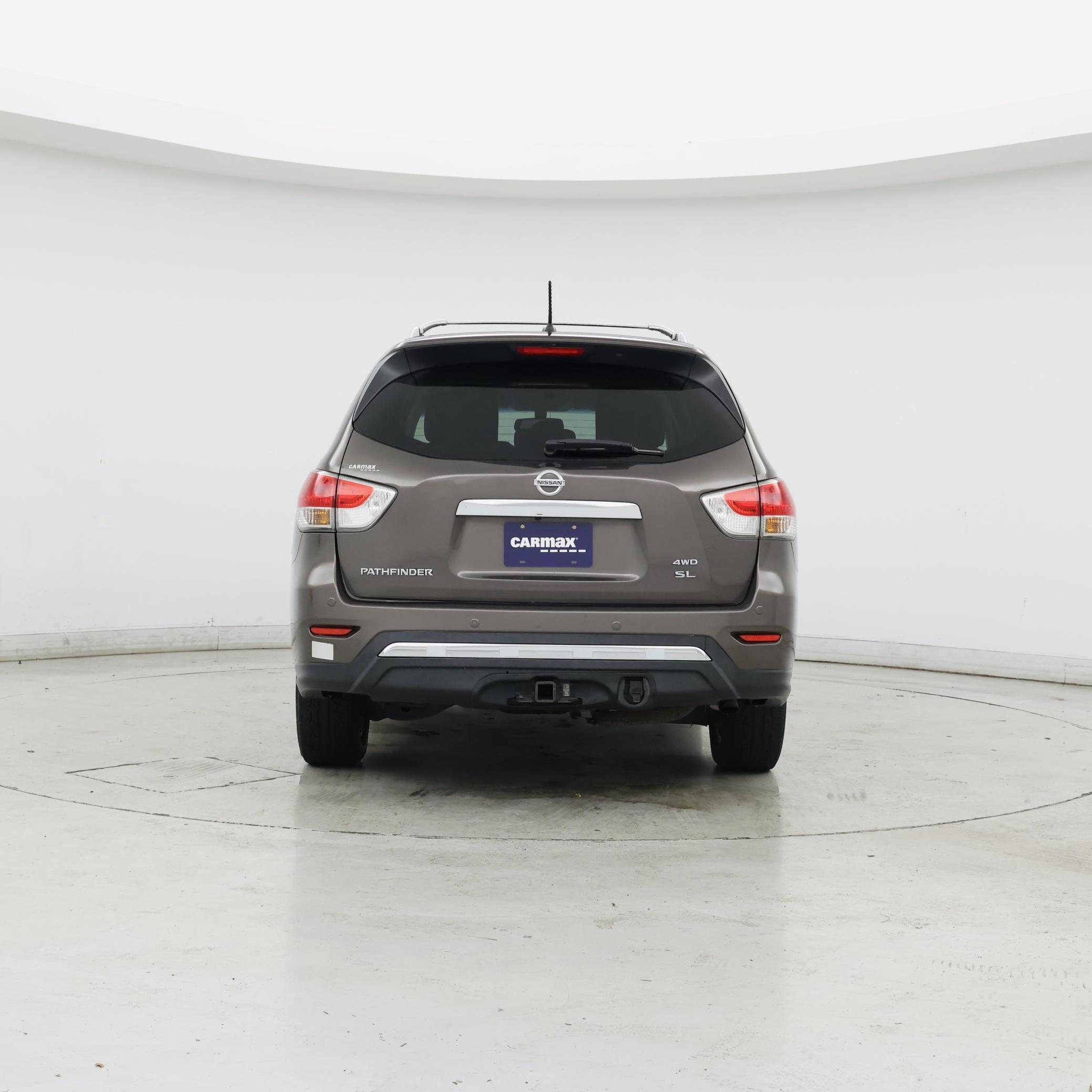 Thumbnail: 2015 Nissan Pathfinder - 6