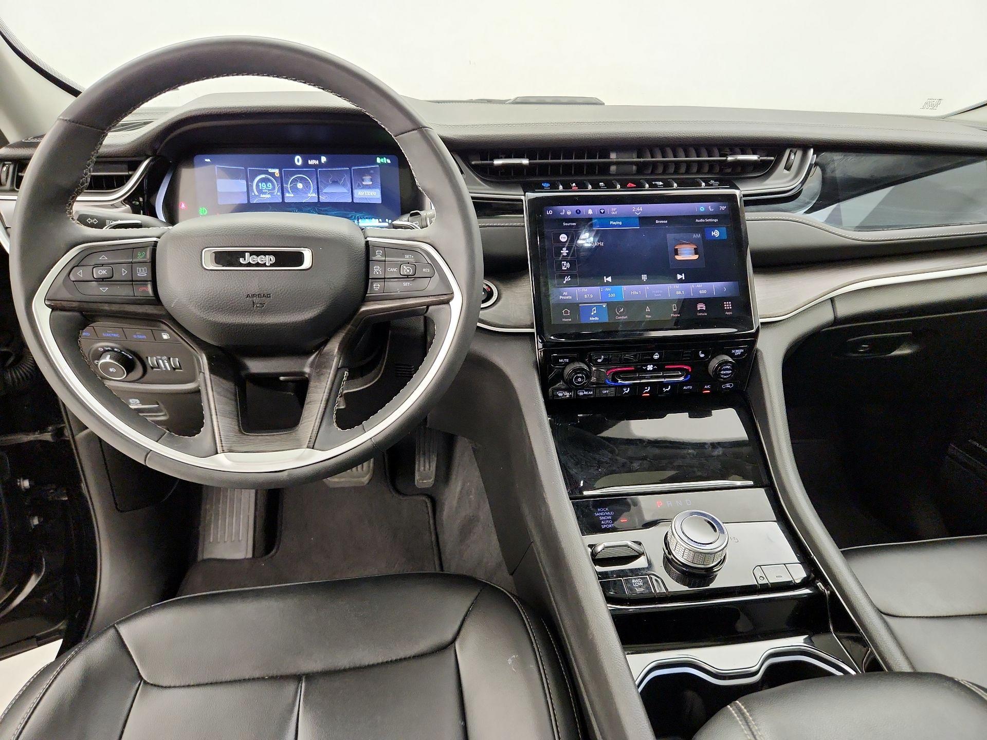 Thumbnail: 2023 Jeep Grand Cherokee - 9