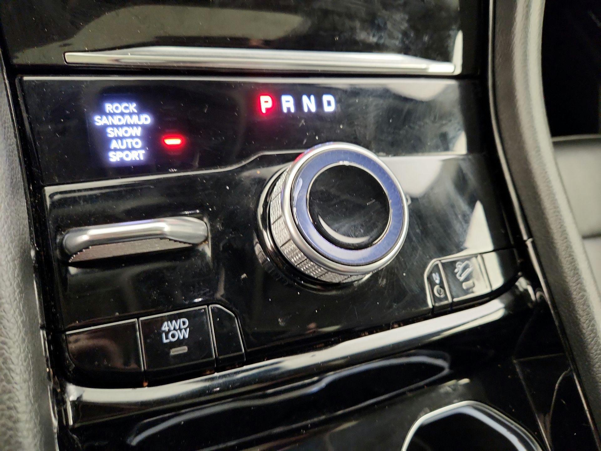 Thumbnail: 2023 Jeep Grand Cherokee - 18