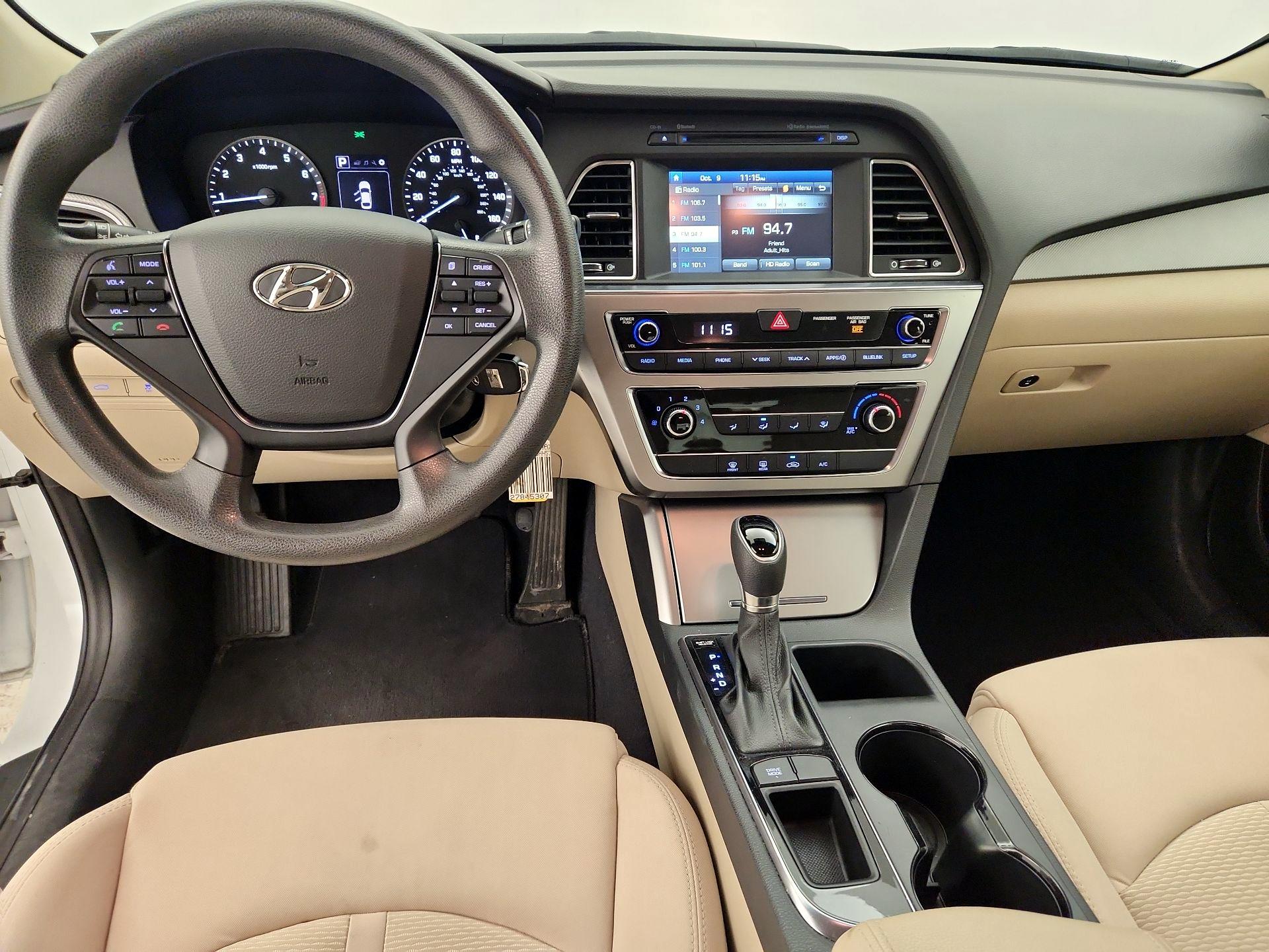 Thumbnail: 2017 Hyundai Sonata - 9