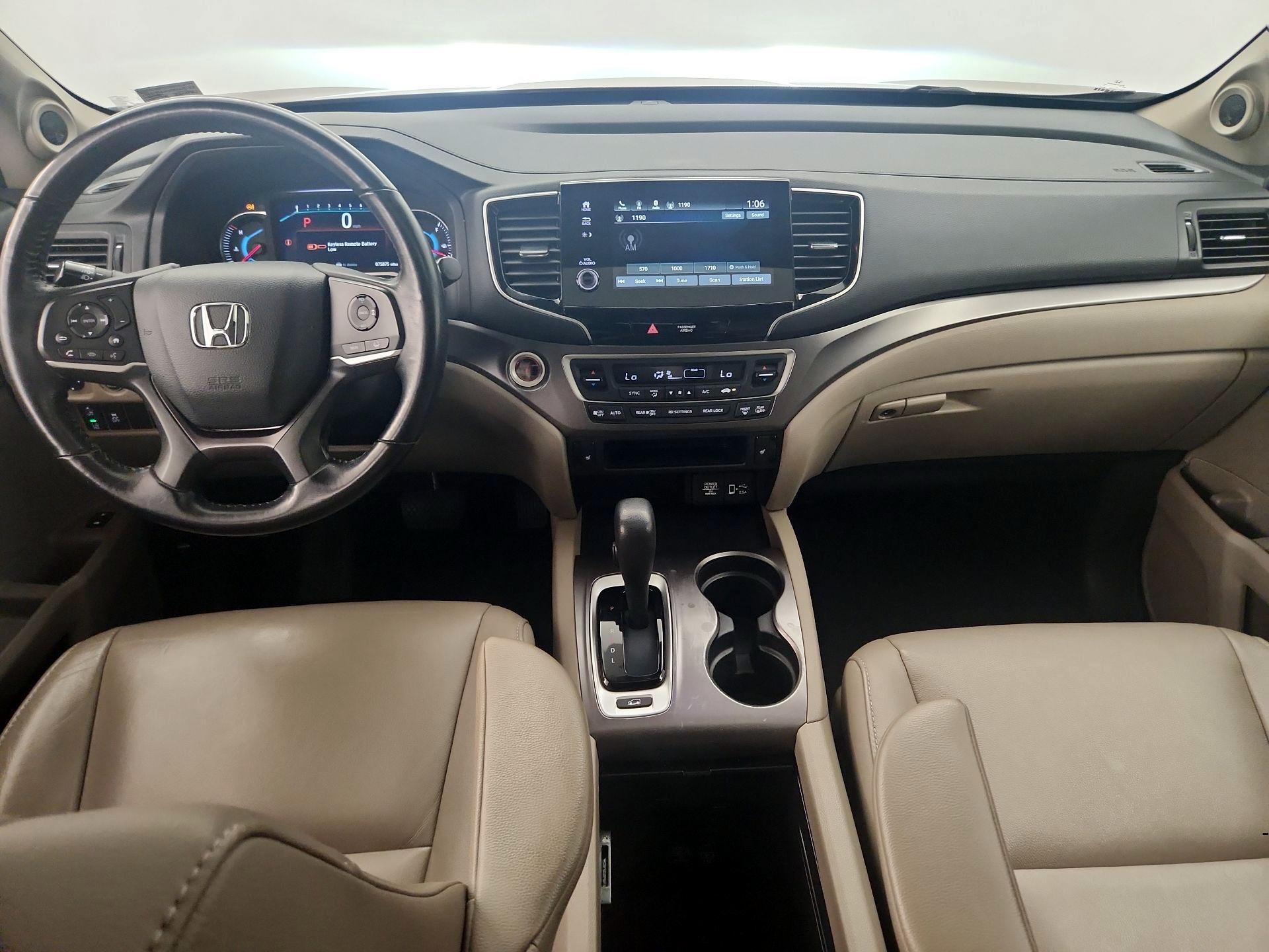 Thumbnail: 2019 Honda Pilot - 9