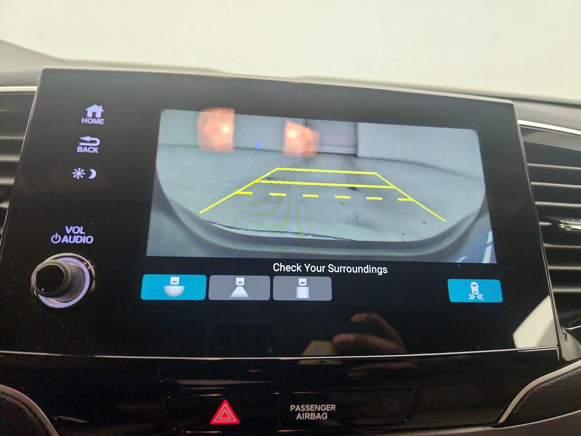 Thumbnail: 2019 Honda Pilot - 14