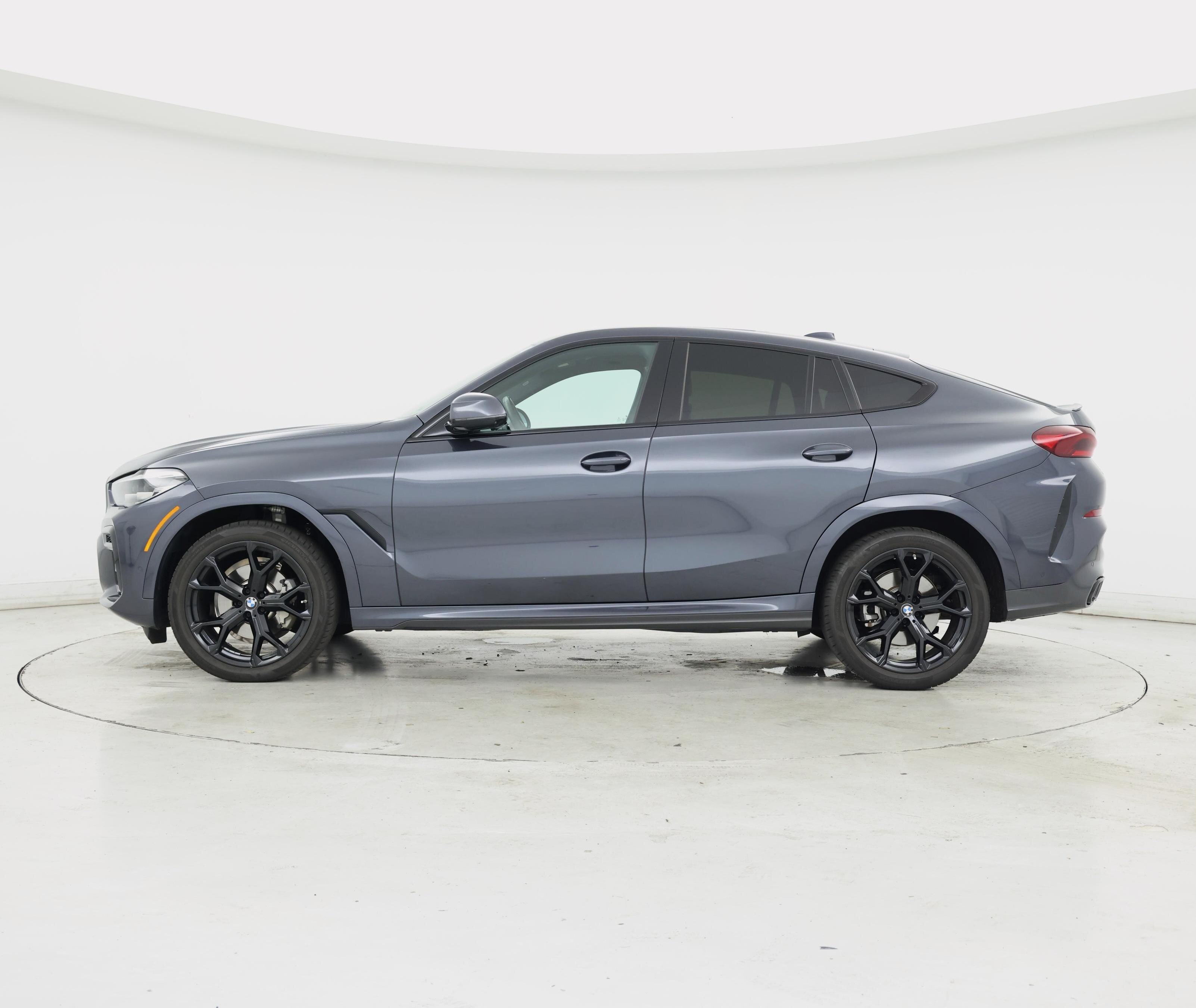 Thumbnail: 2022 BMW X6 - 3