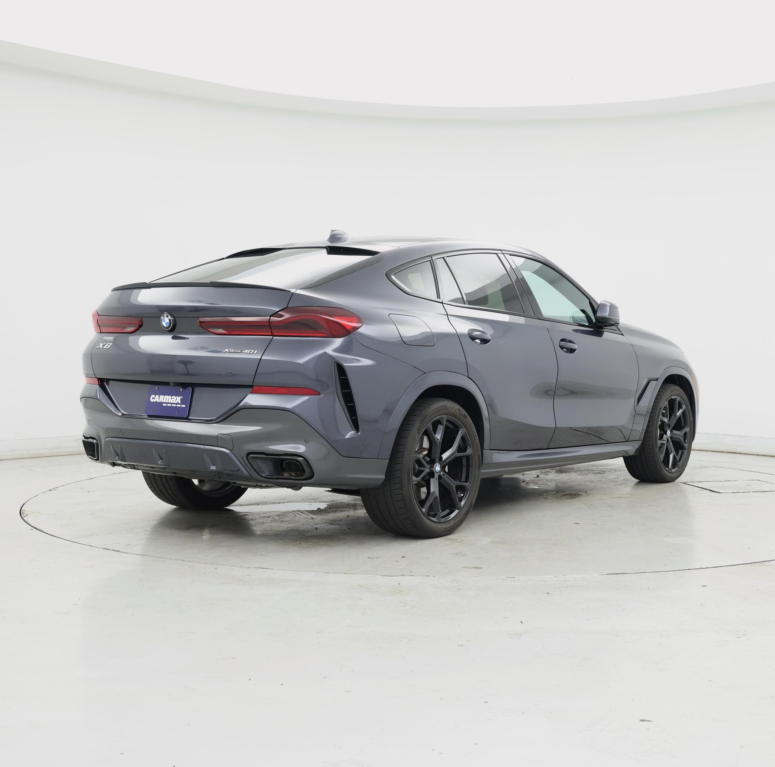 Thumbnail: 2022 BMW X6 - 8