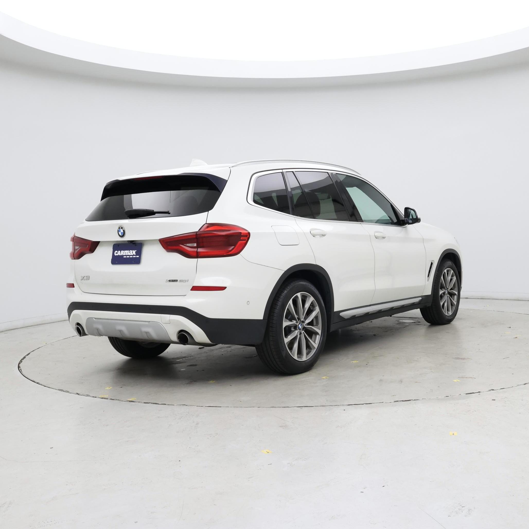 Thumbnail: 2019 BMW X3 - 8