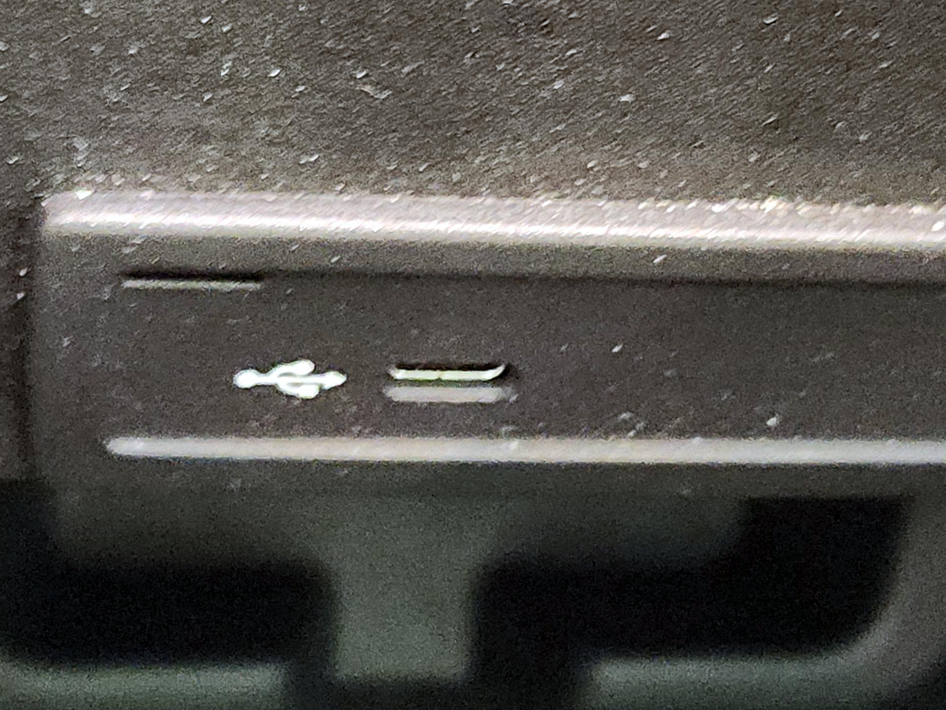 Thumbnail: 2023 Mercedes-Benz GLS - 19